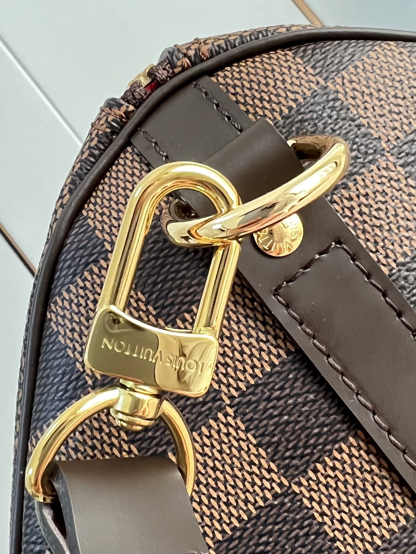 Louis Vuitton Basic Bag Canvas M-l-s