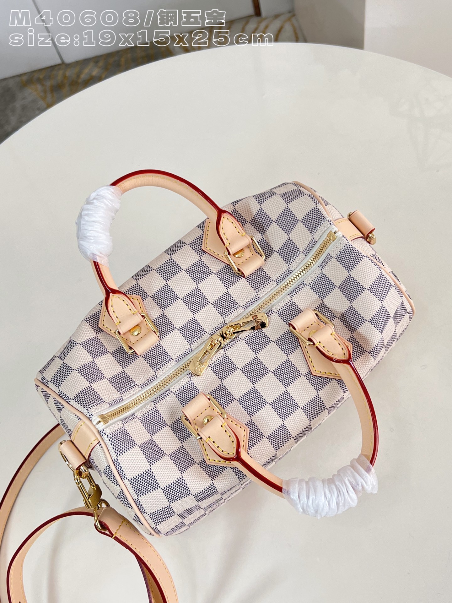 Louis Vuitton Basic Bag Canvas M-l-s