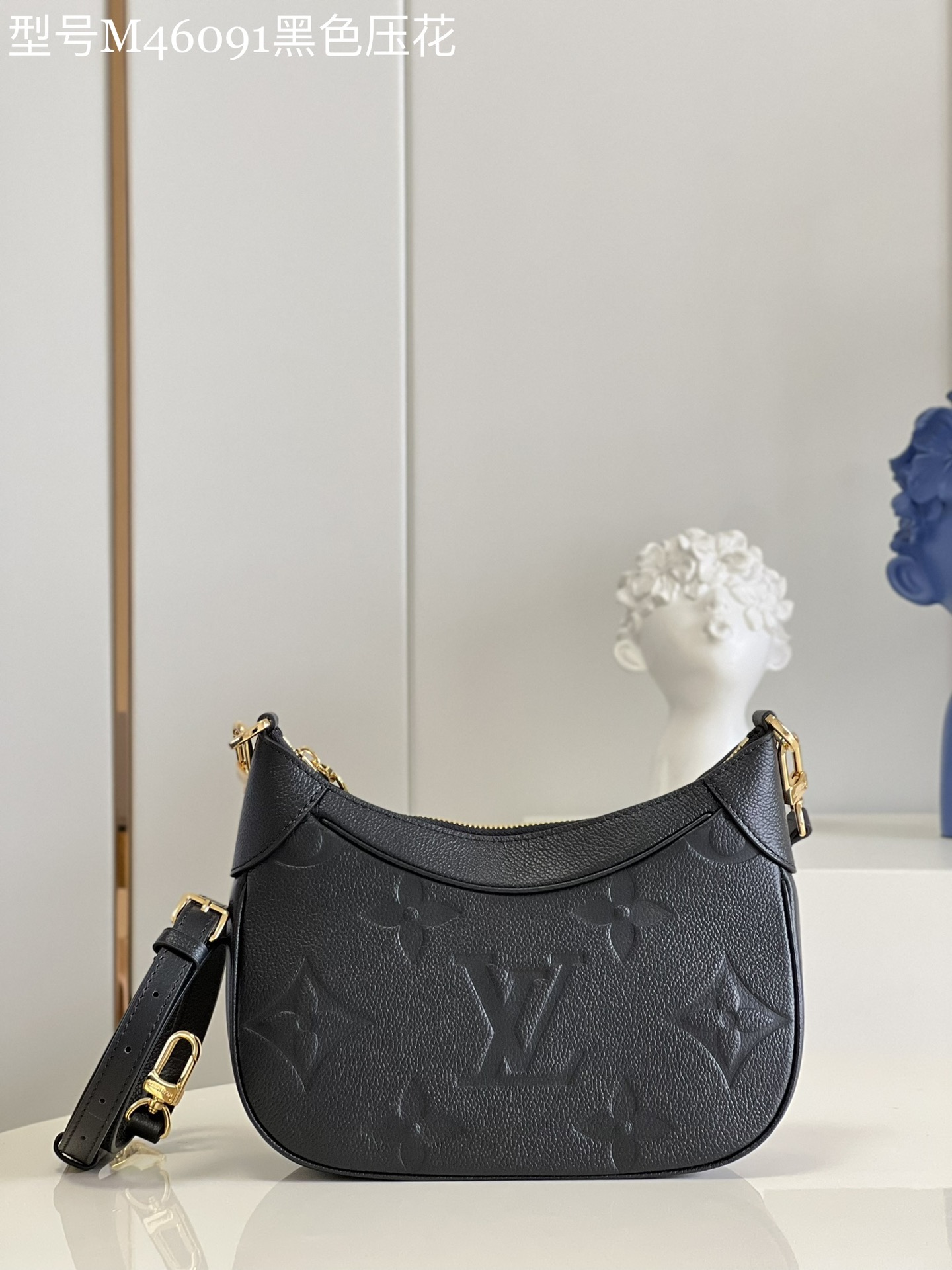 Louis Vuitton Basic Bag Black M-l