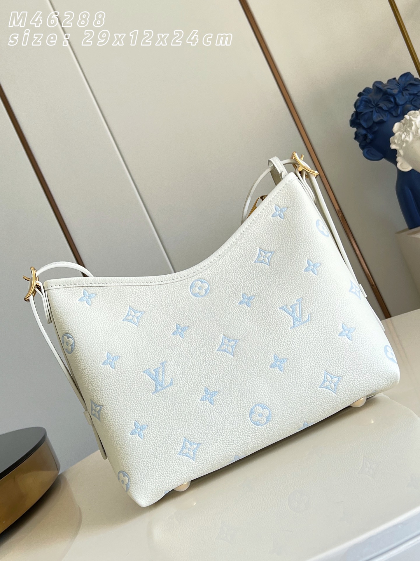 Louis Vuitton Basic Bag M-l