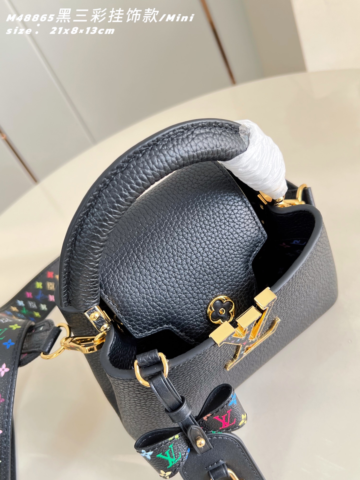 Louis Vuitton Basic Bag Cow Leather M-l-s