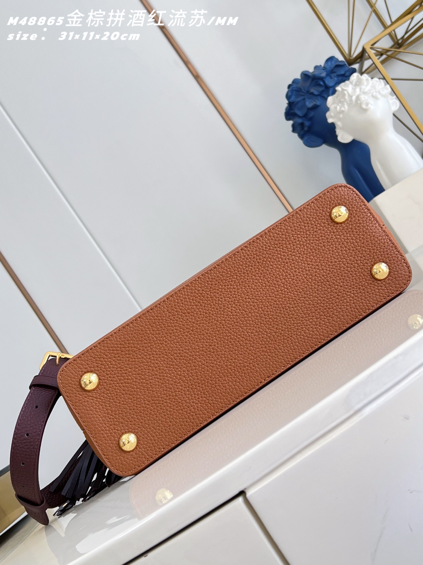 Louis Vuitton Basic Bag Cow Leather M-l-s