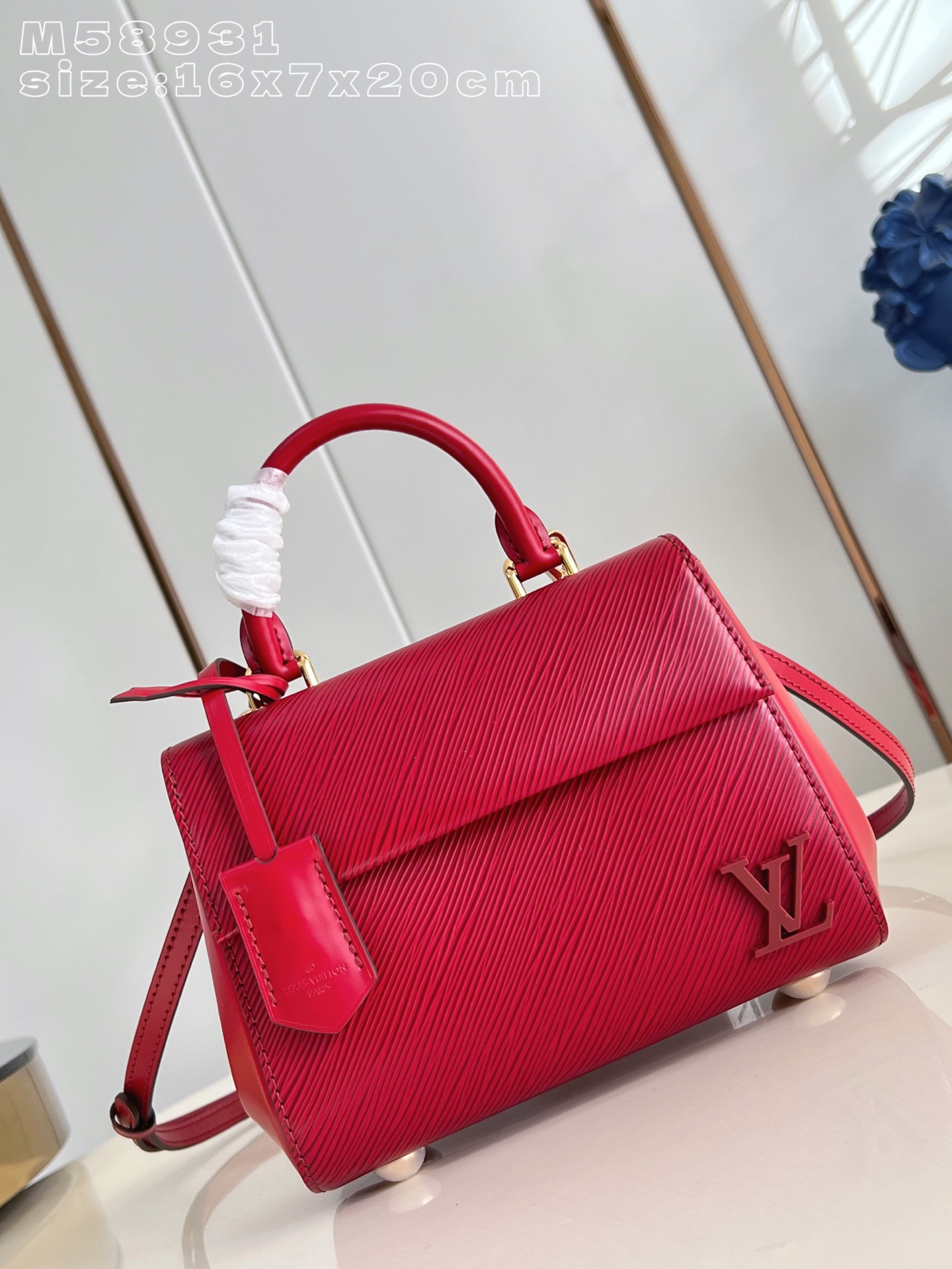 Louis Vuitton Basic Bag M-l