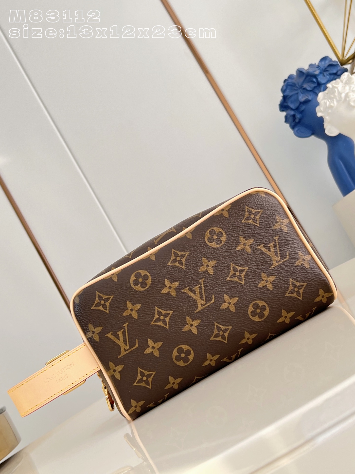 Louis Vuitton Basic Bag Canvas M-l