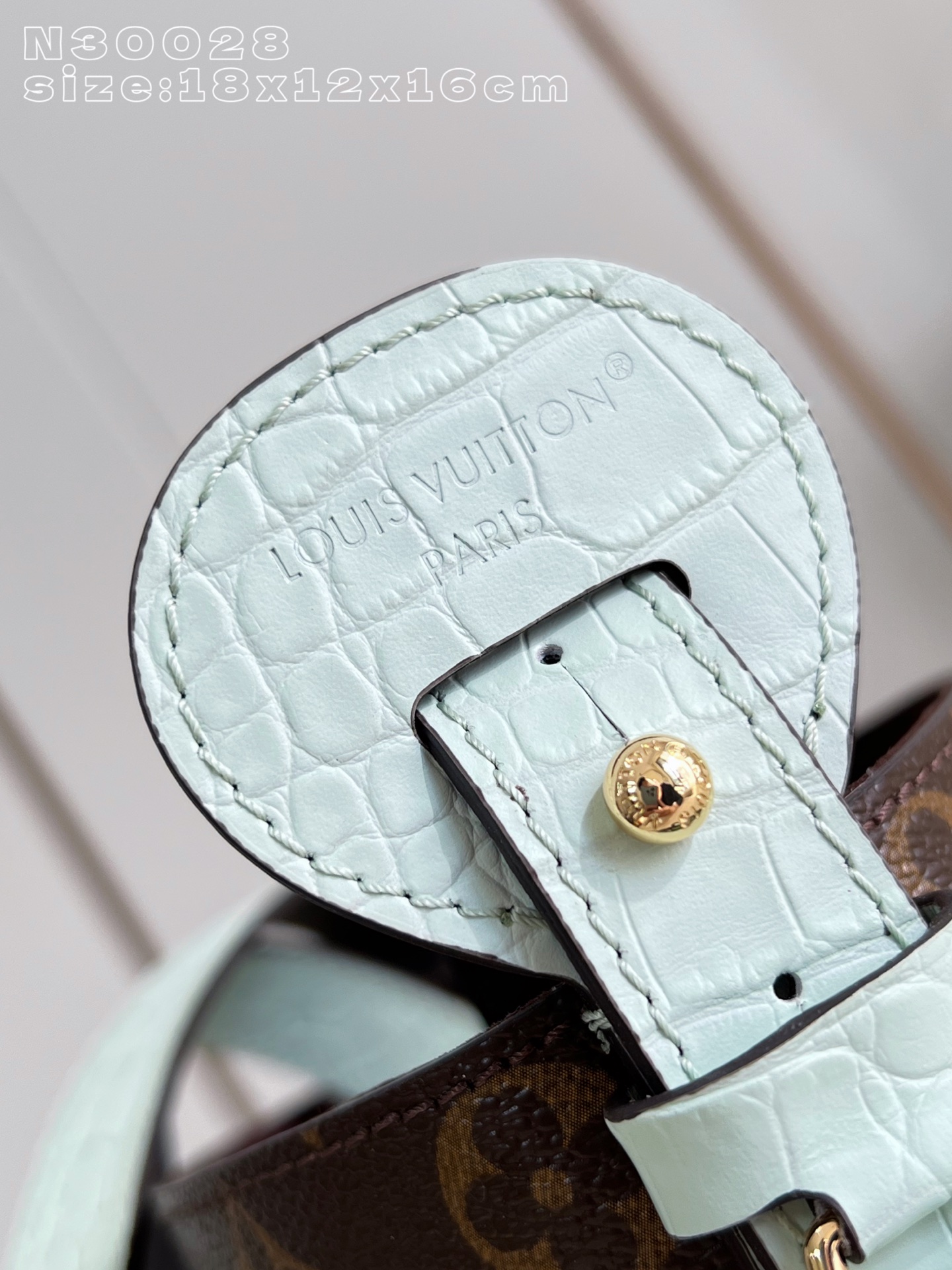 Louis Vuitton Basic Bag Canvas Foldable M-l