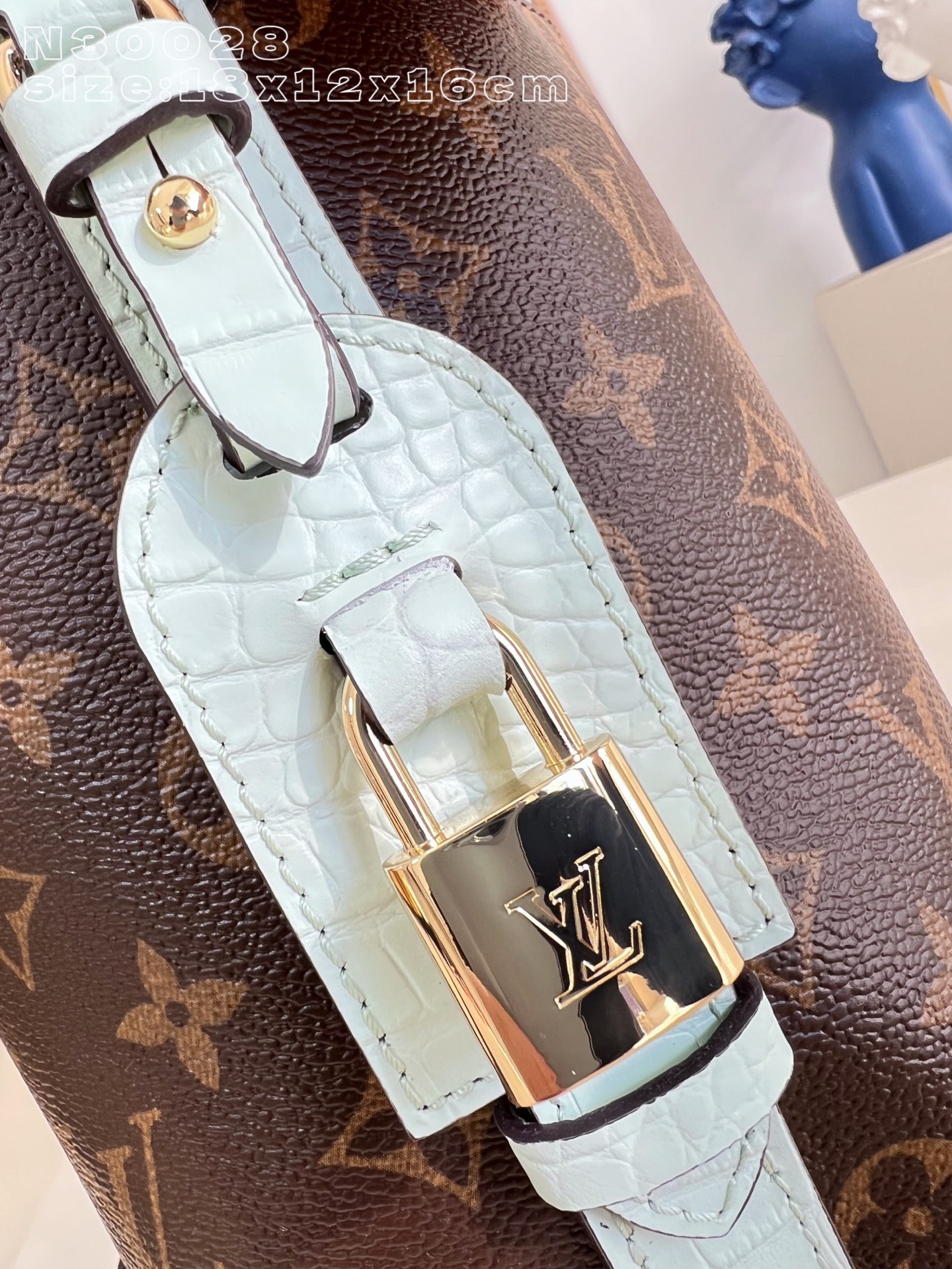 Louis Vuitton Basic Bag Canvas Foldable M-l