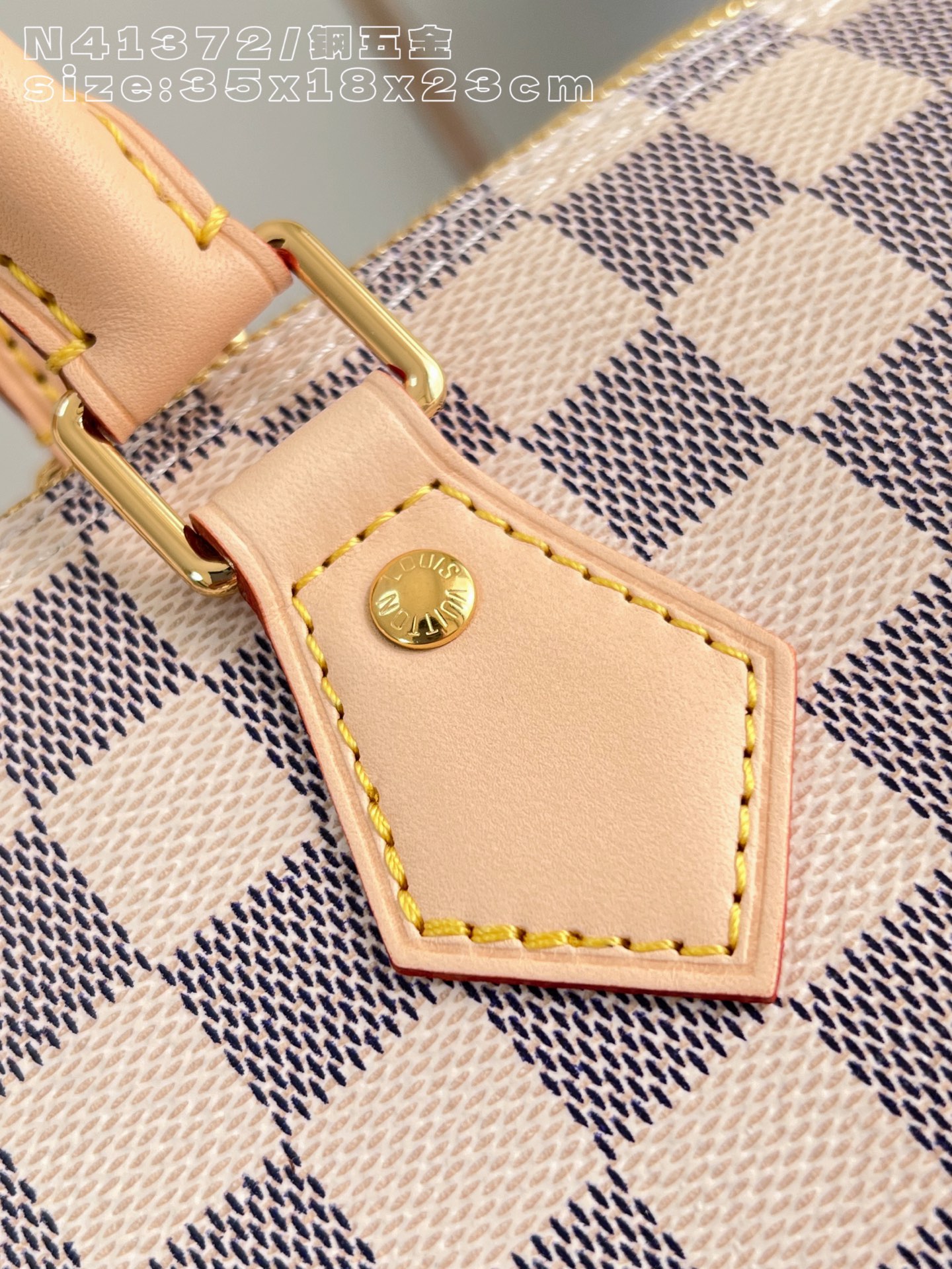 Louis Vuitton Basic Bag Canvas M-l-s