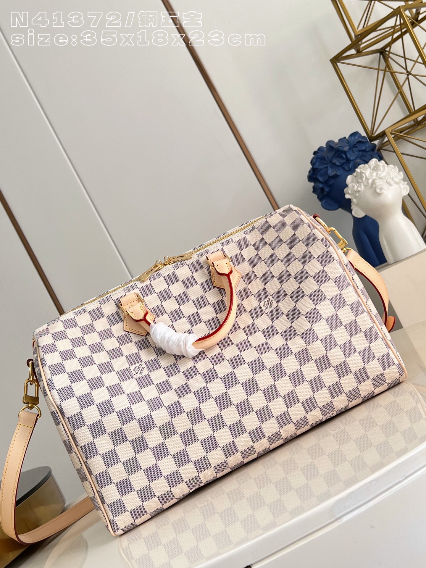 Louis Vuitton Basic Bag Canvas M-l-s