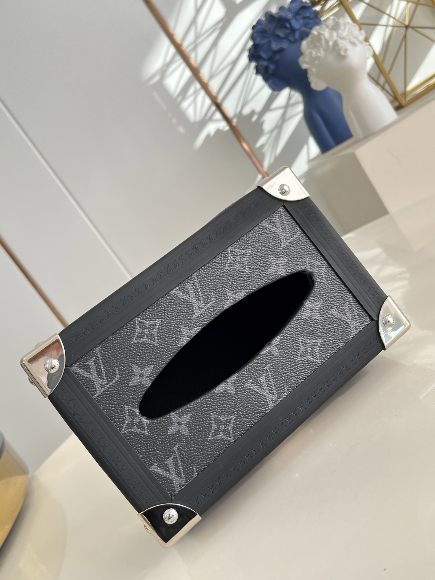 Louis Vuitton Basic Bag Canvas M-s