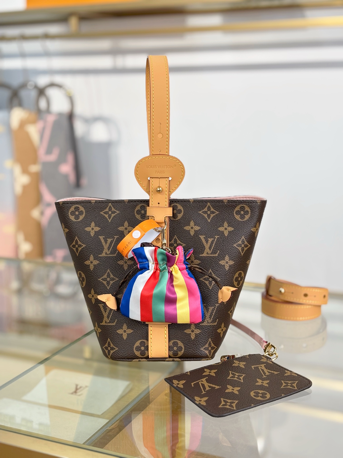 Louis Vuitton Basic Bag 12cm-m-l