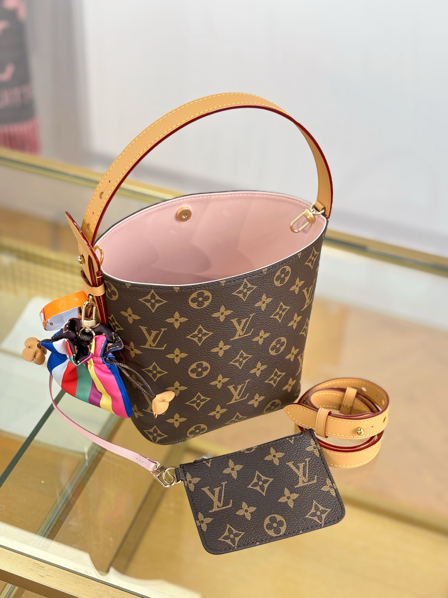 Louis Vuitton Basic Bag 12cm-m-l