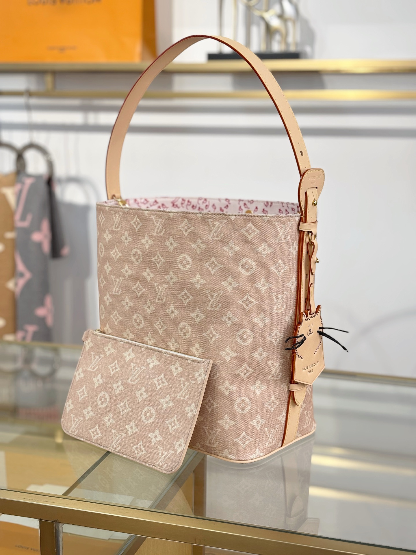 Louis Vuitton Basic Bag 18cm-m-l