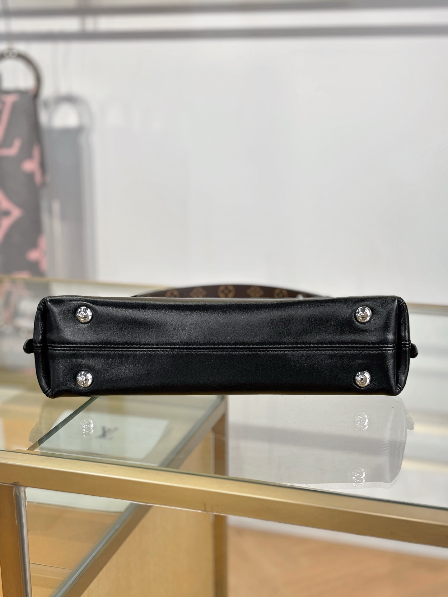 Louis Vuitton Basic Bag Black 10cm-m-l-s