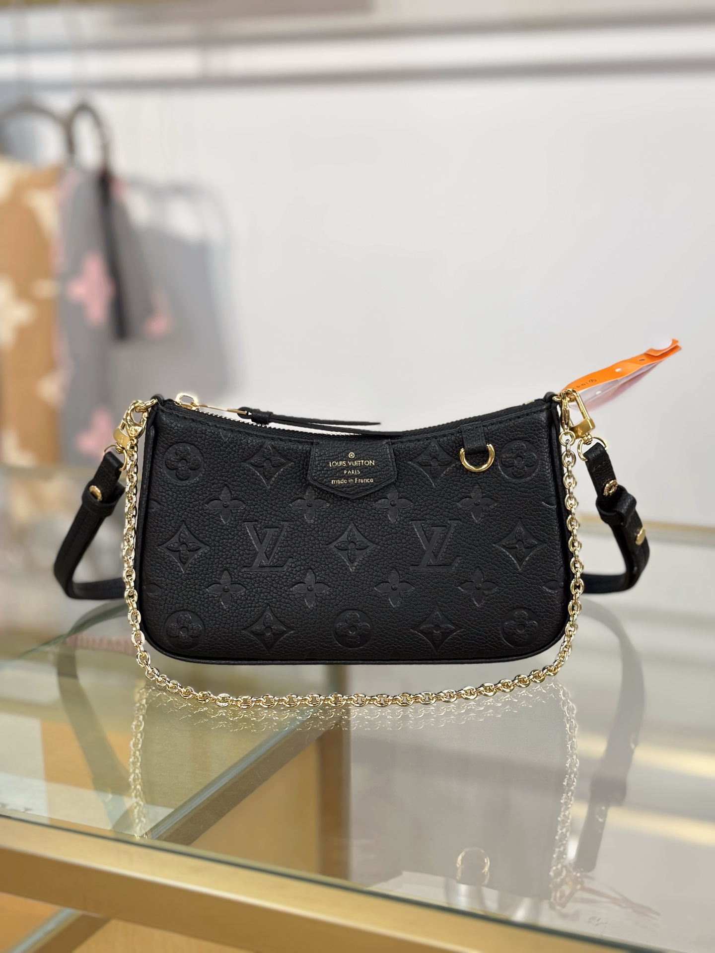Louis Vuitton Basic Bag Black M-s