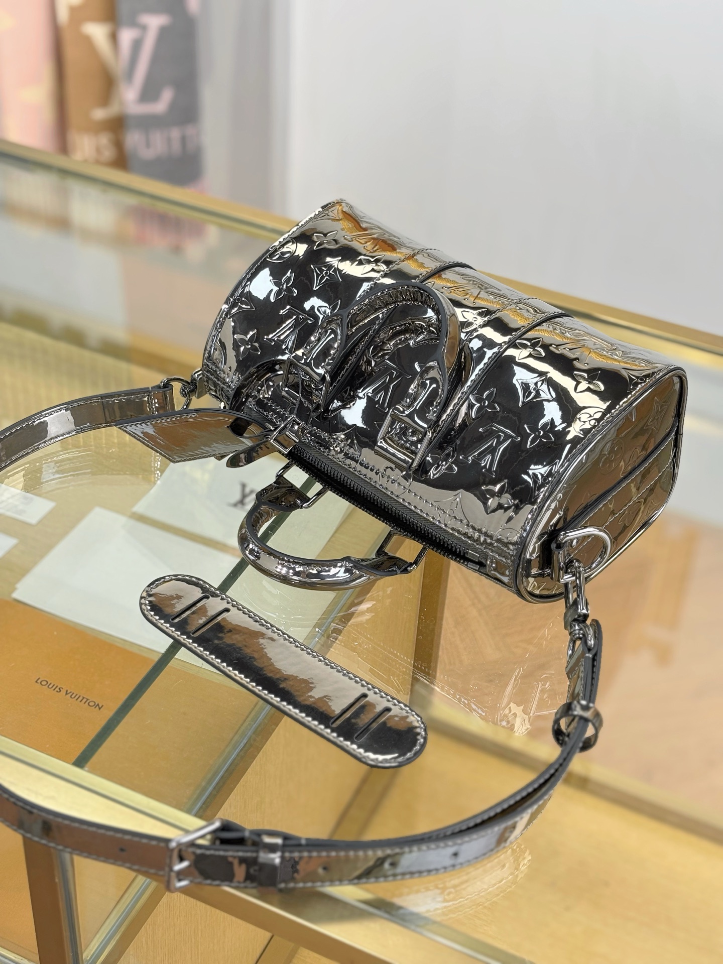 Louis Vuitton Basic Bag Silver 11cm-m-l