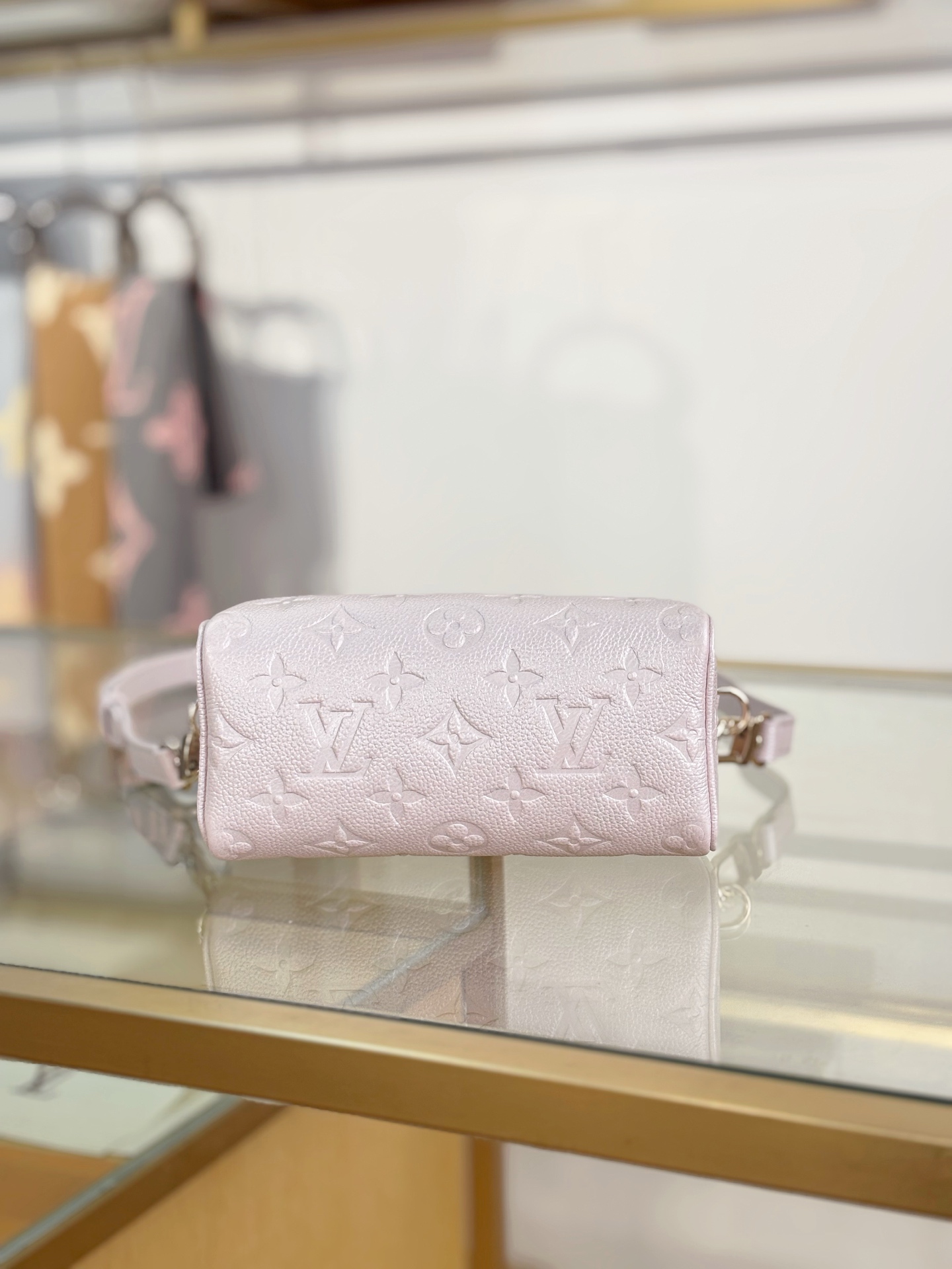 Louis Vuitton Basic Bag Pink M-s