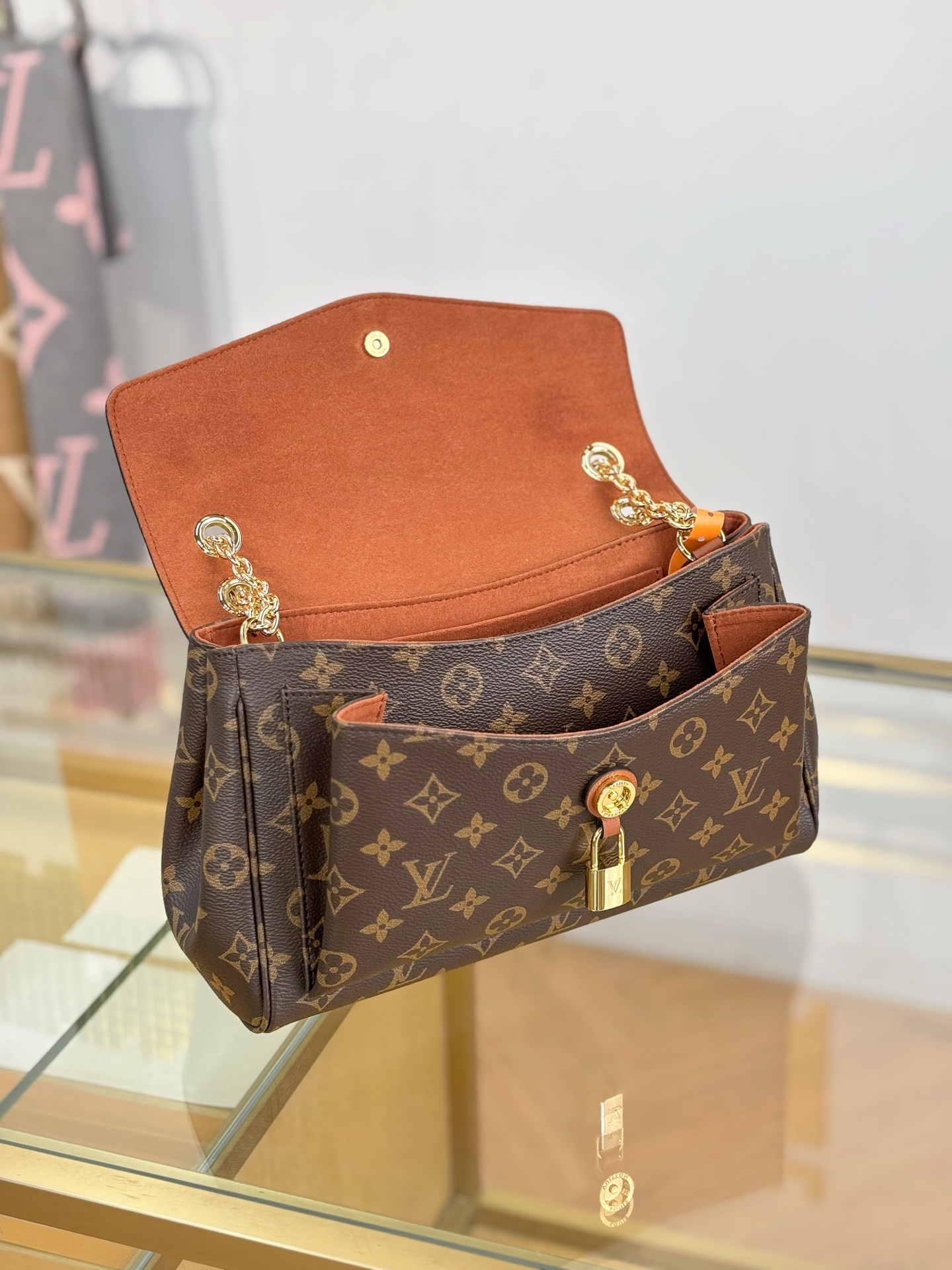 Louis Vuitton Basic Bag Brown M-s