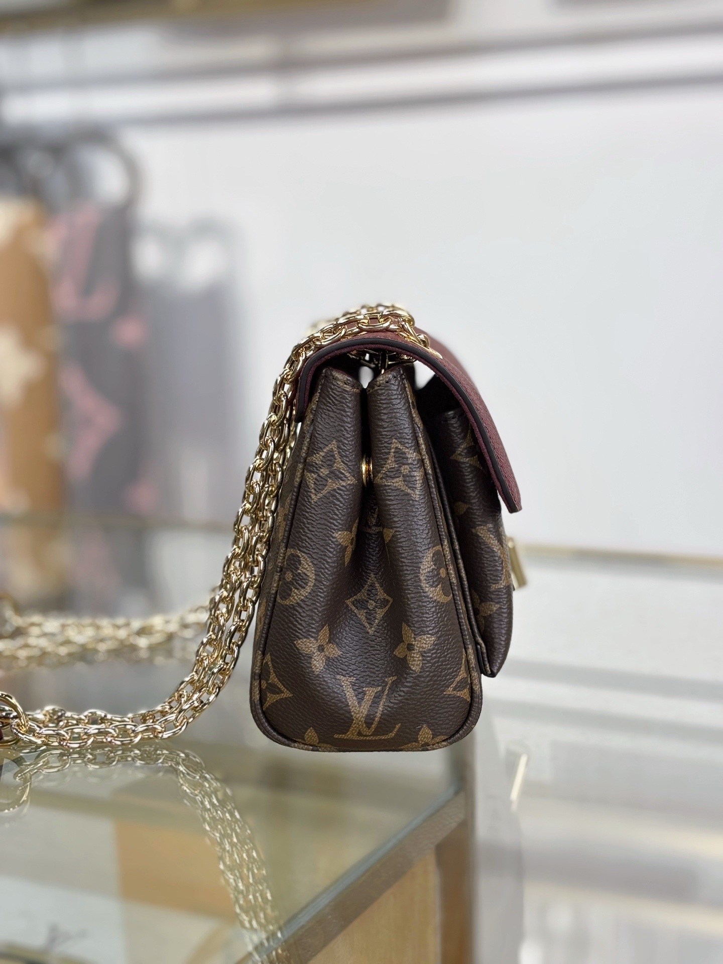 Louis Vuitton Basic Bag M-s