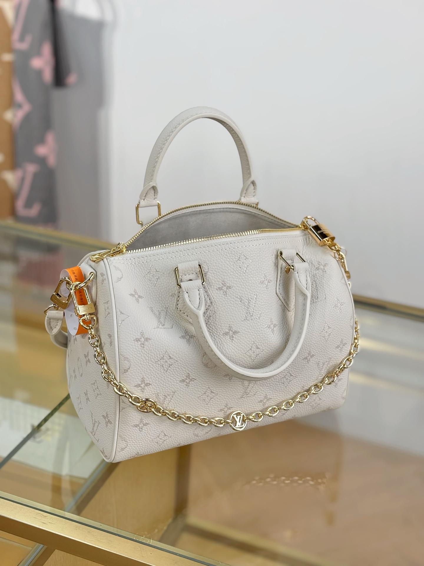 Louis Vuitton Basic Bag White 13cm-m-l-s