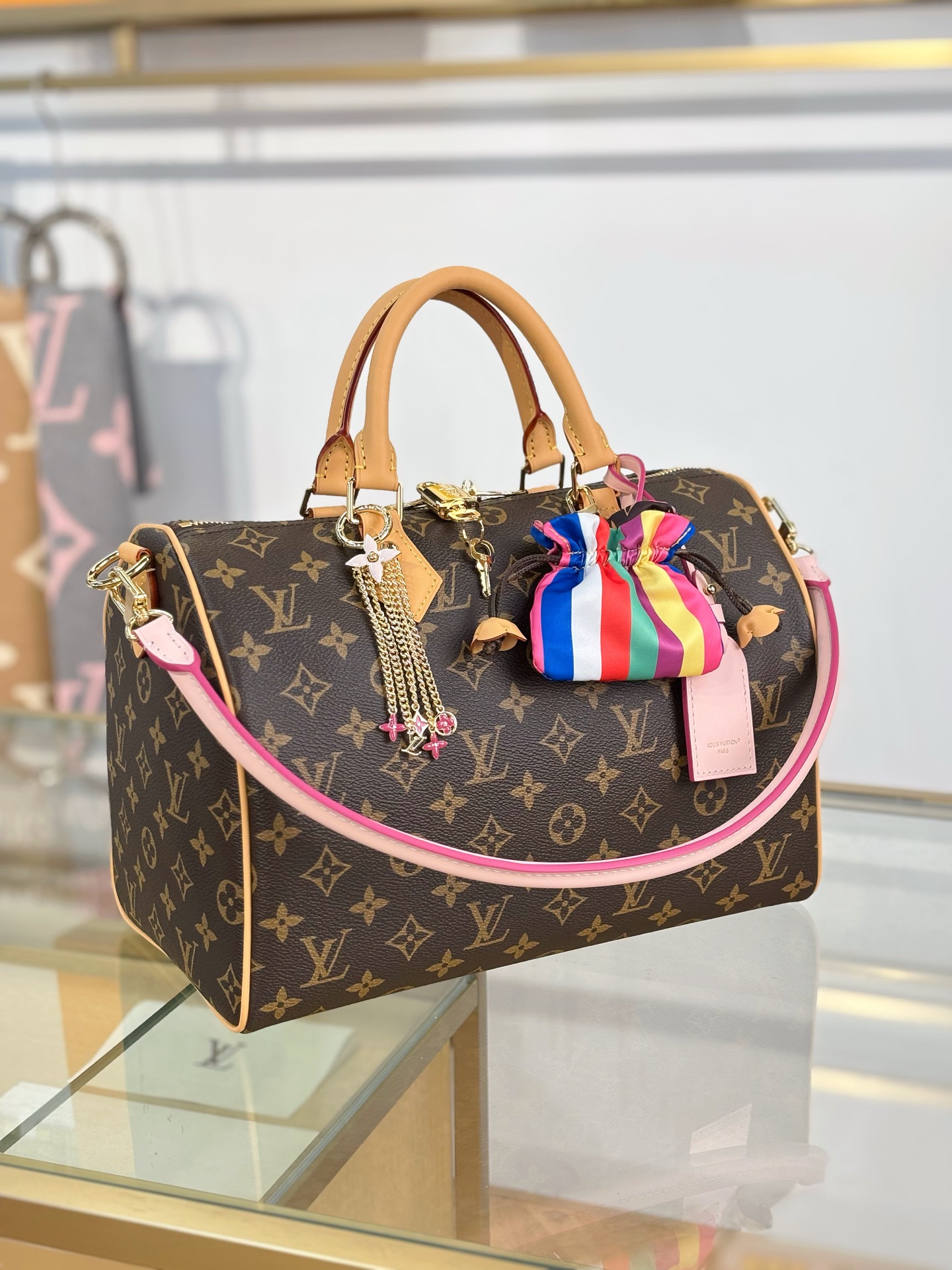 Louis Vuitton Basic Bag M-17cm-s