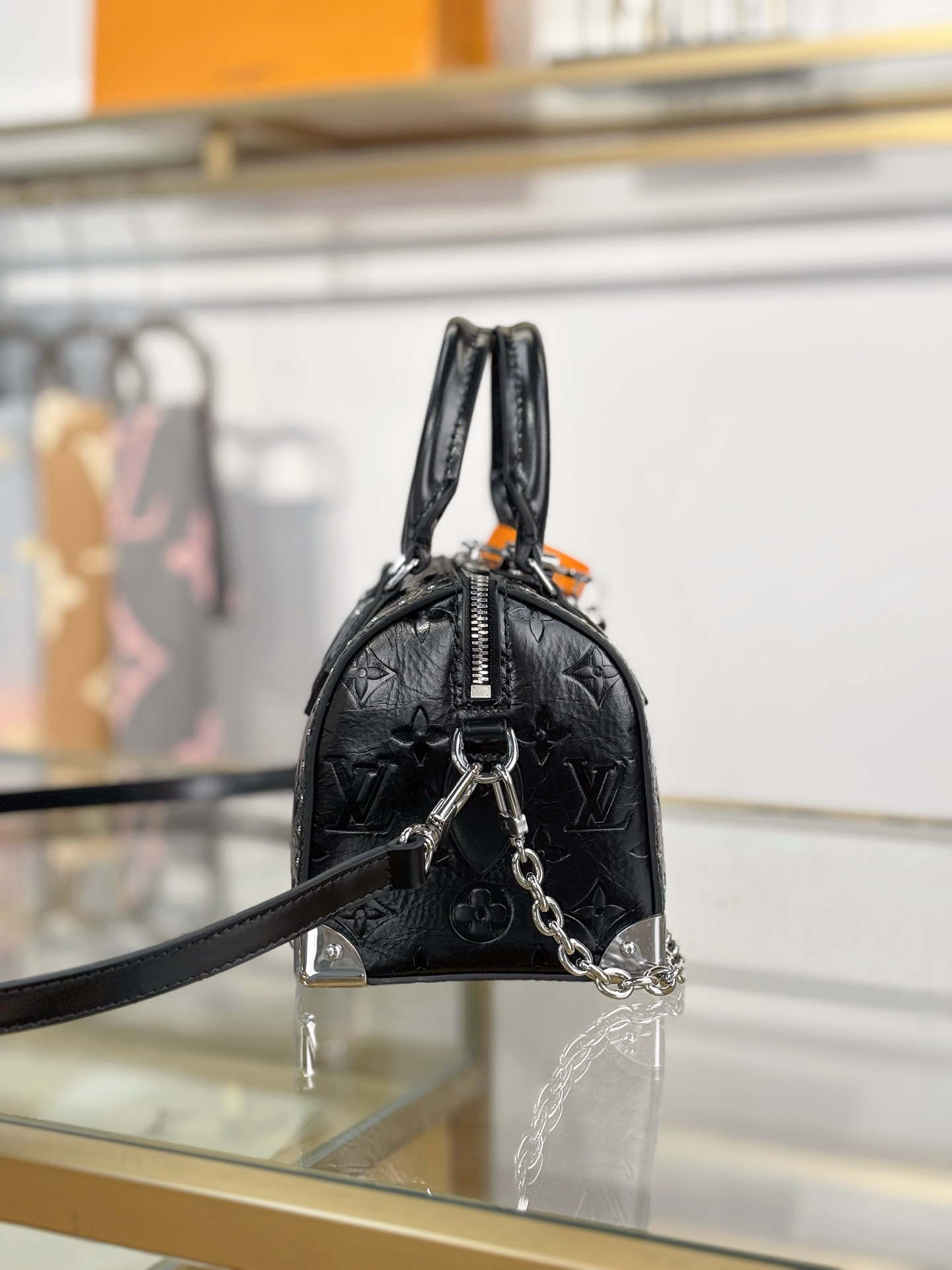 Louis Vuitton Basic Bag Black M-11cm-s