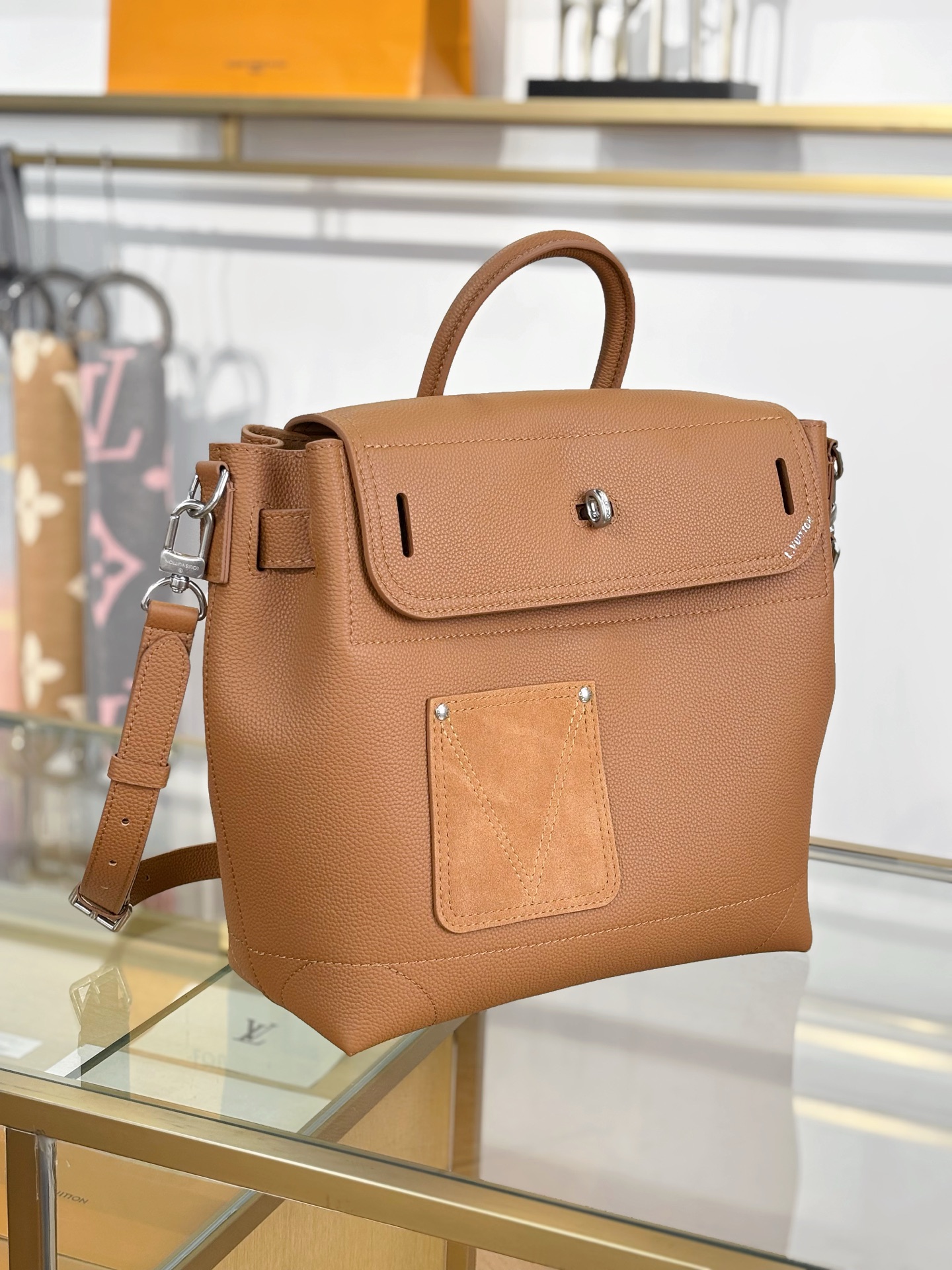 Louis Vuitton Basic Bag Brown M-s-14cm