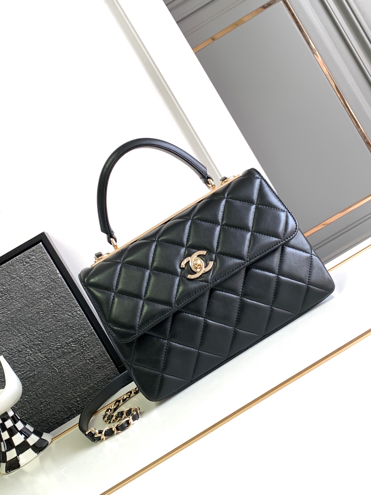 Chanel Basic Bag Sheepskin 25cm-m-l-s