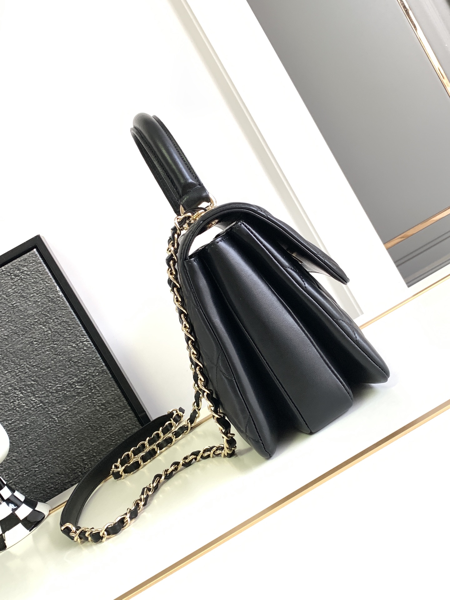 Chanel Basic Bag Sheepskin 25cm-m-l-s