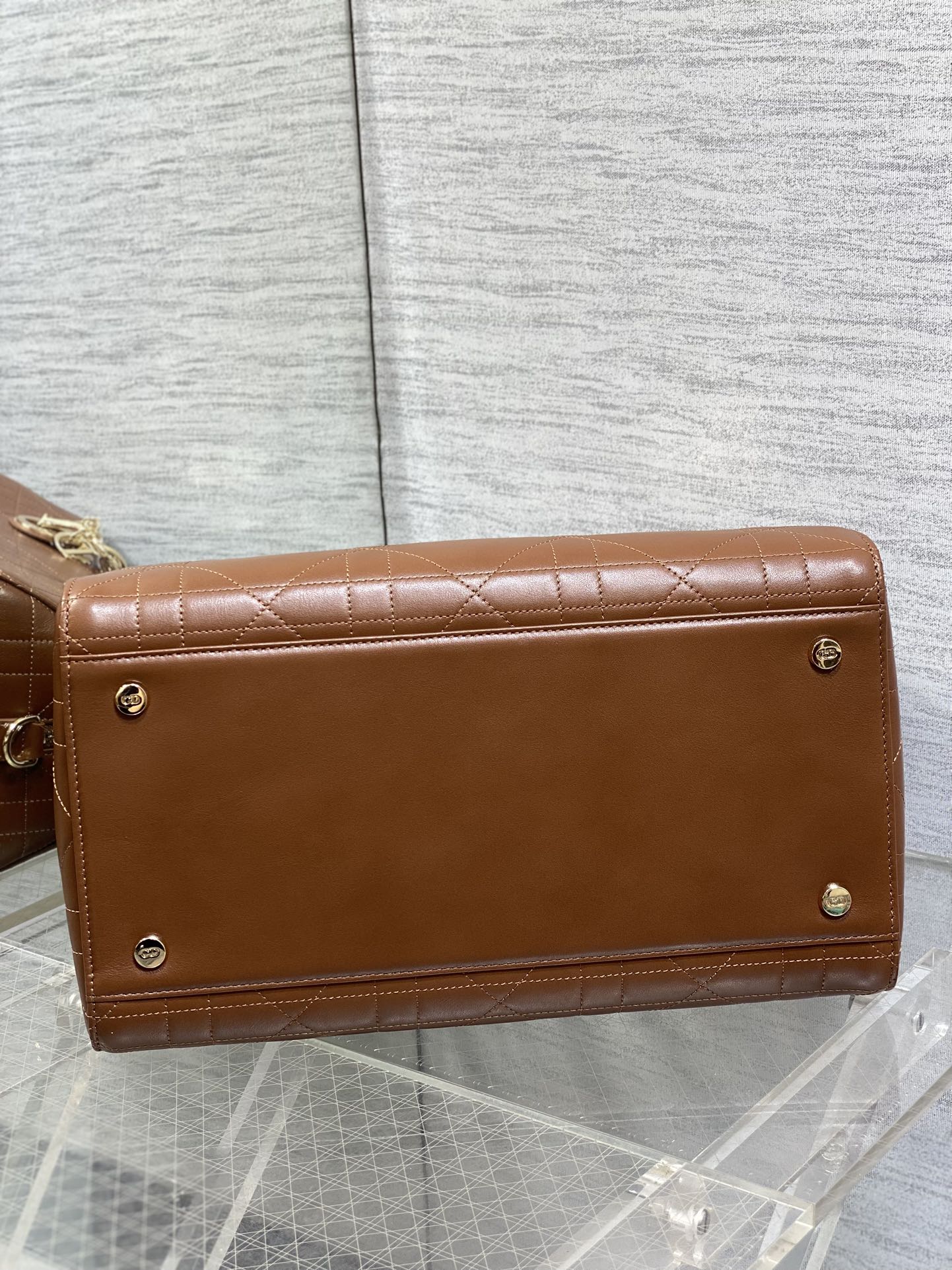 Dior Female Basic Bag Coffee 20cm-l-s