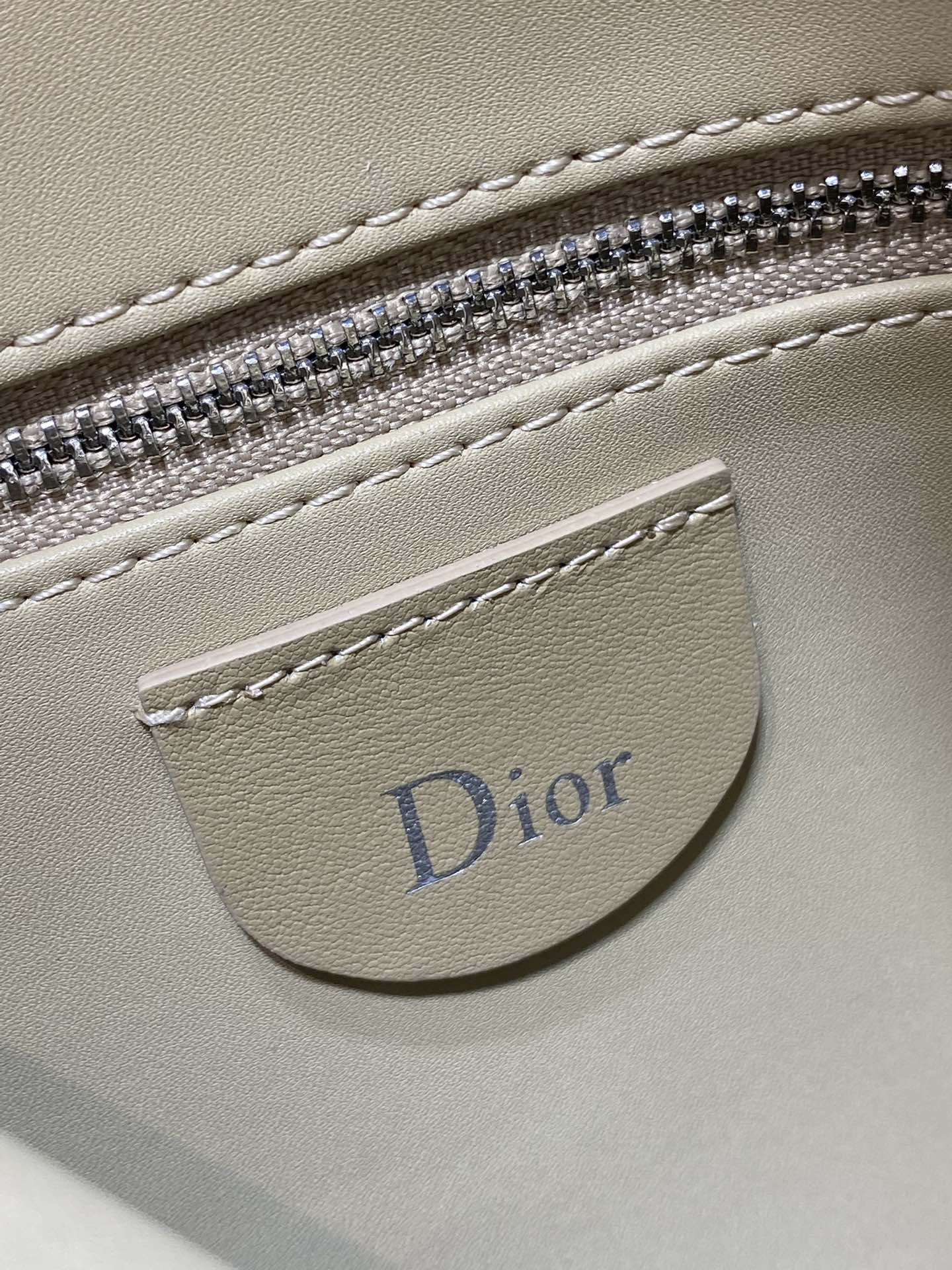 Dior Basic Bag 11cm-s