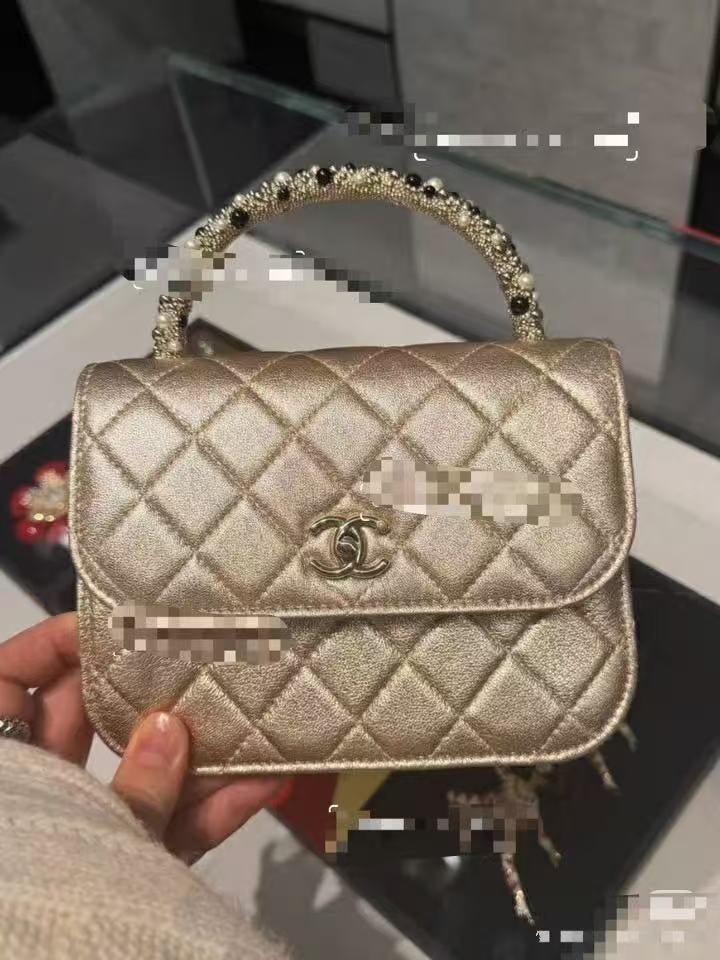 Chanel Basic Bag Black L