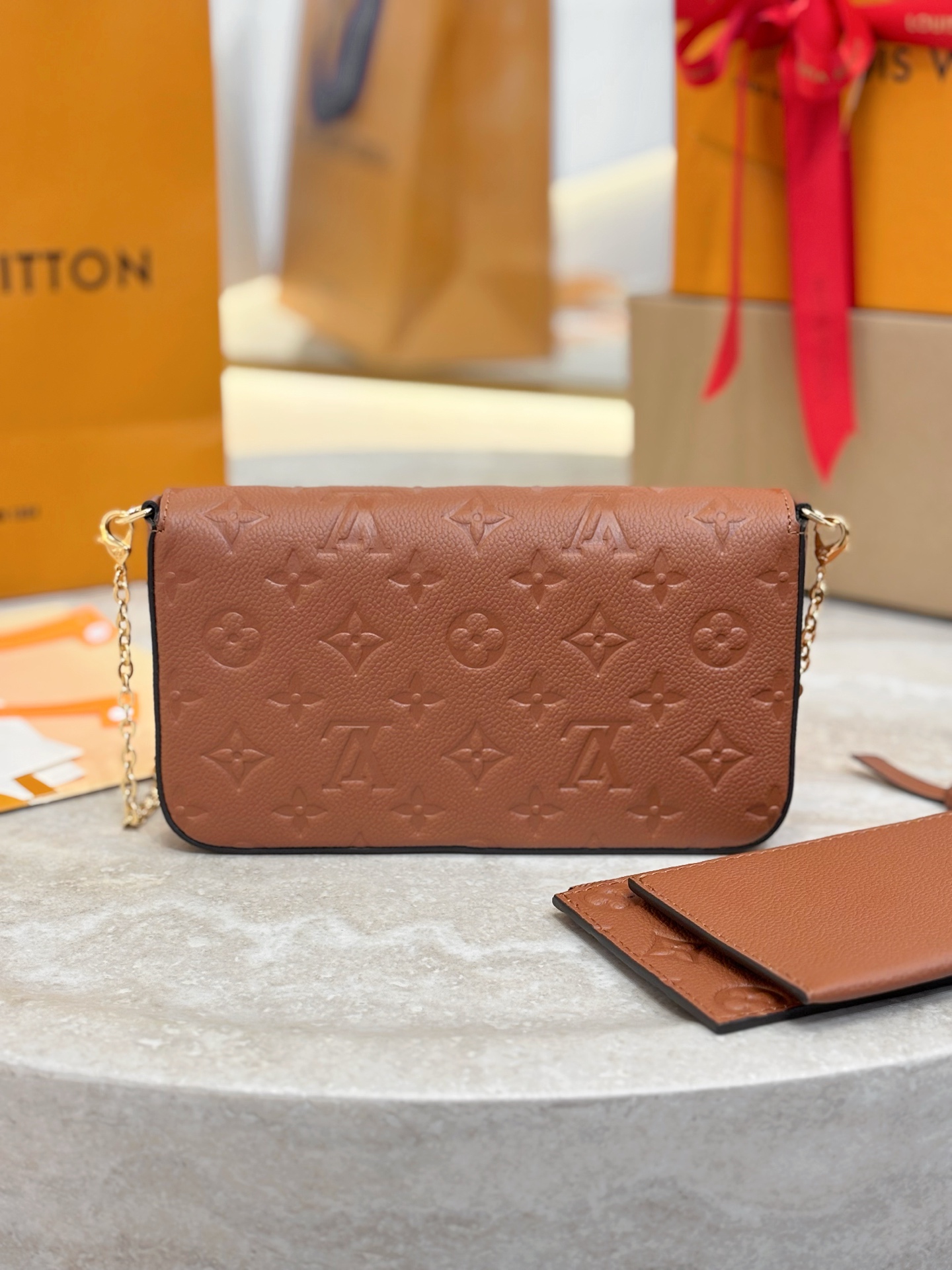 Louis Vuitton Clutch Bag M-l-s