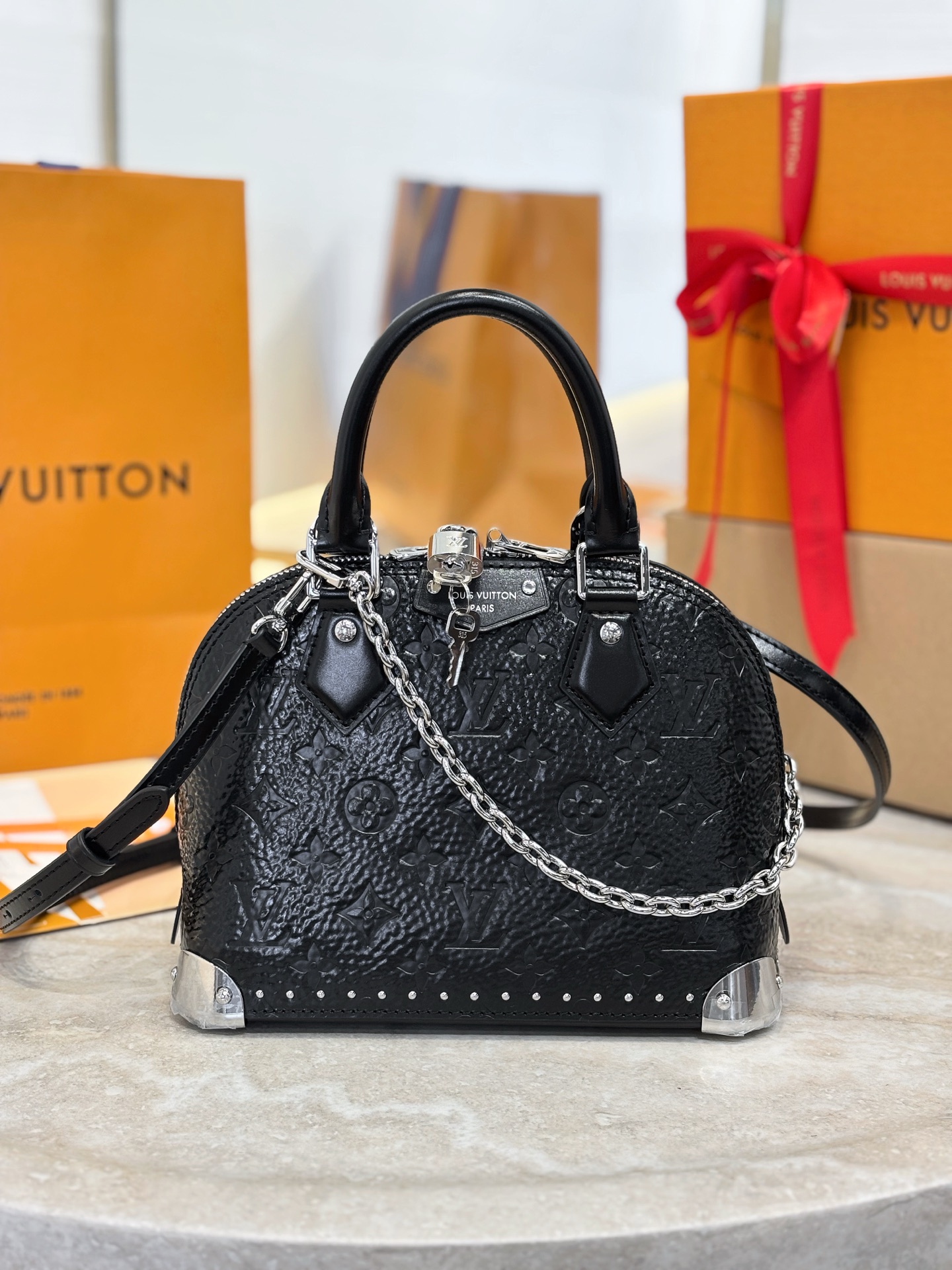 Louis Vuitton Basic Bag Cow Leather 19cm-m-l-s