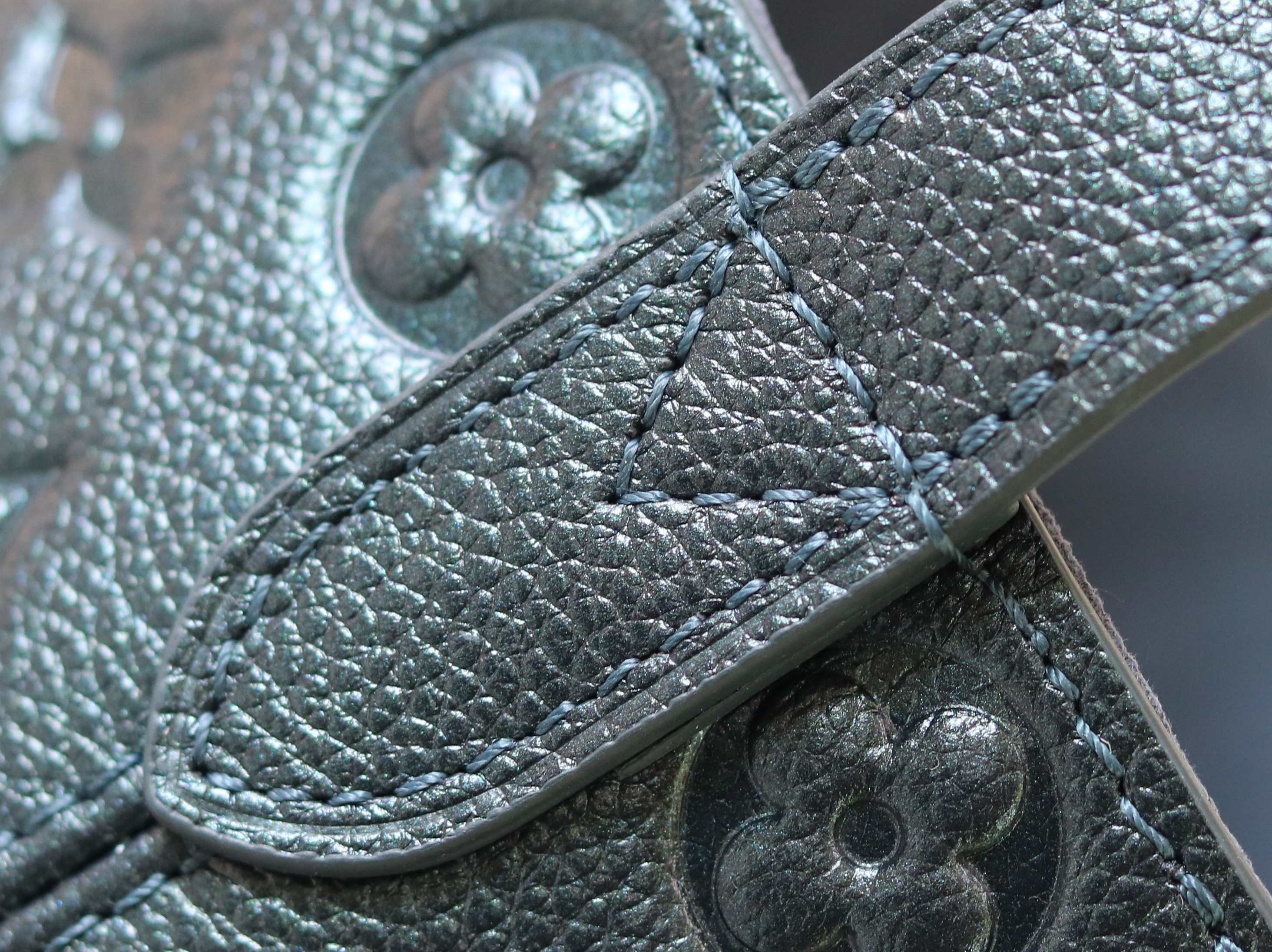 Louis Vuitton Bucket Bag M-l