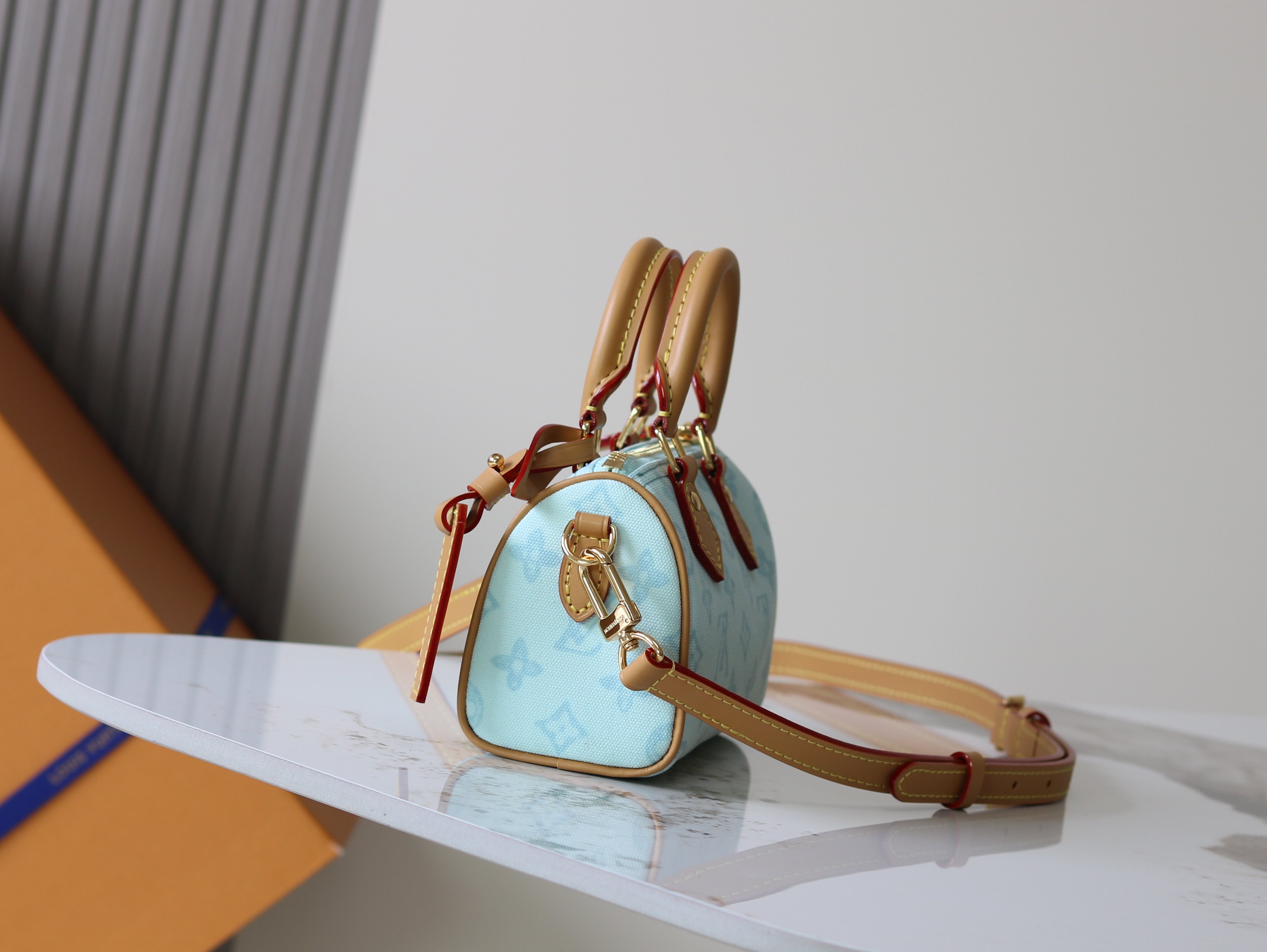 Louis Vuitton Basic Bag Cow Leather M-s