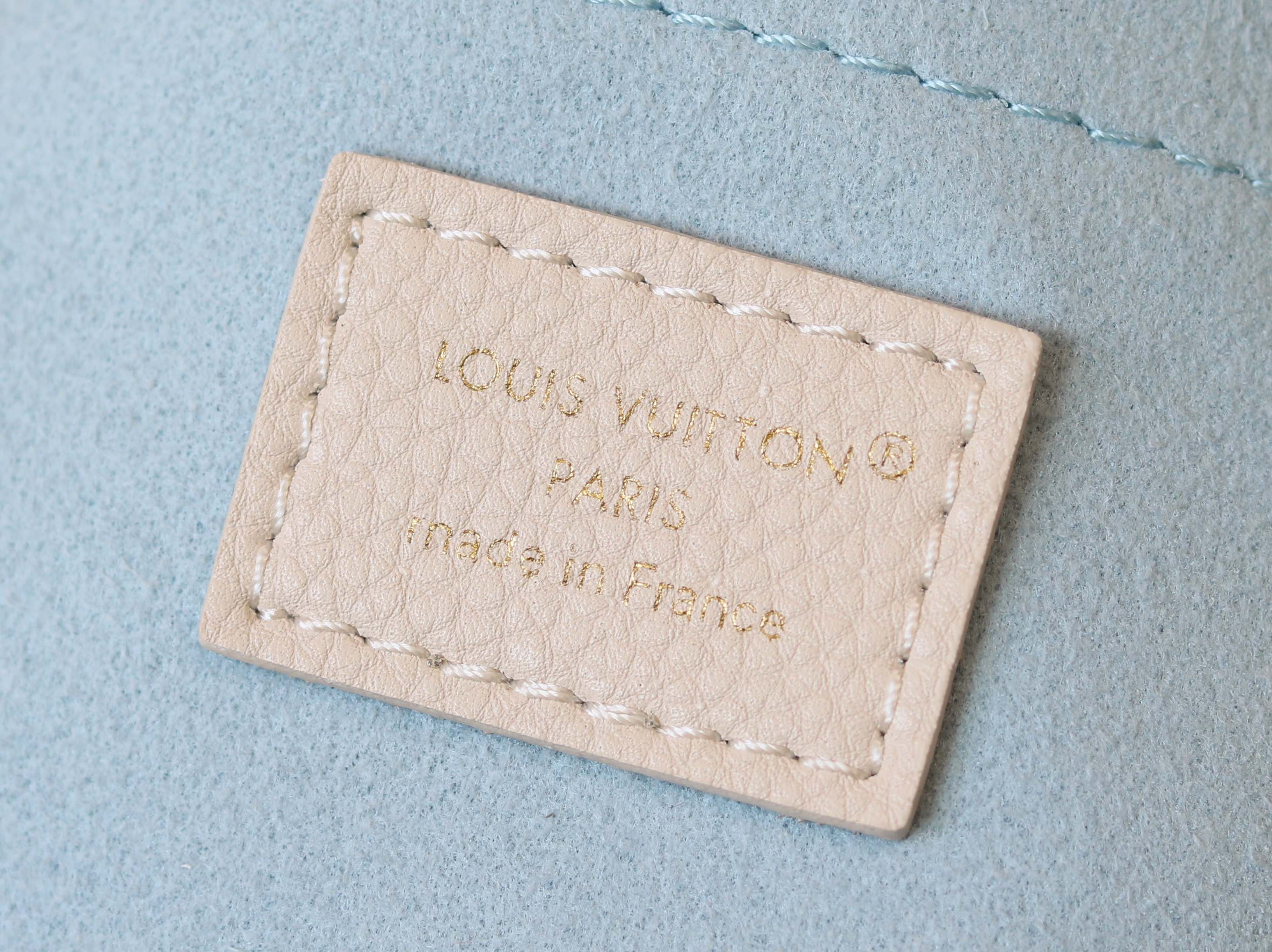 Louis Vuitton Basic Bag Blue M-l-s