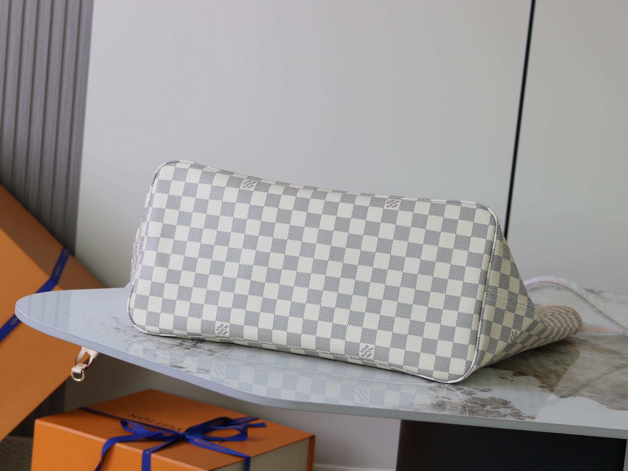 Louis Vuitton Tote Bag Cow Leather M-l