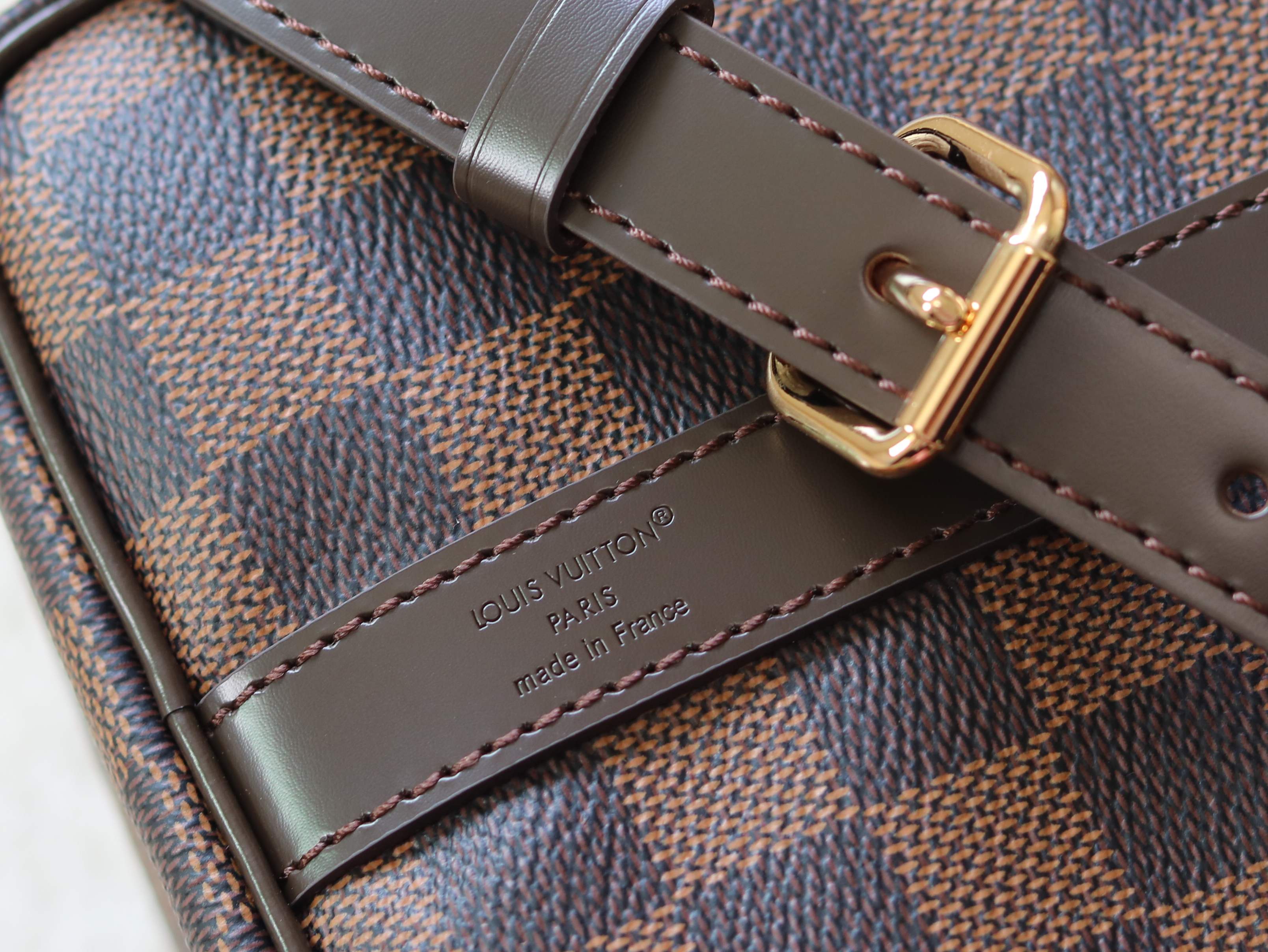 Louis Vuitton Basic Bag Canvas M-l-s