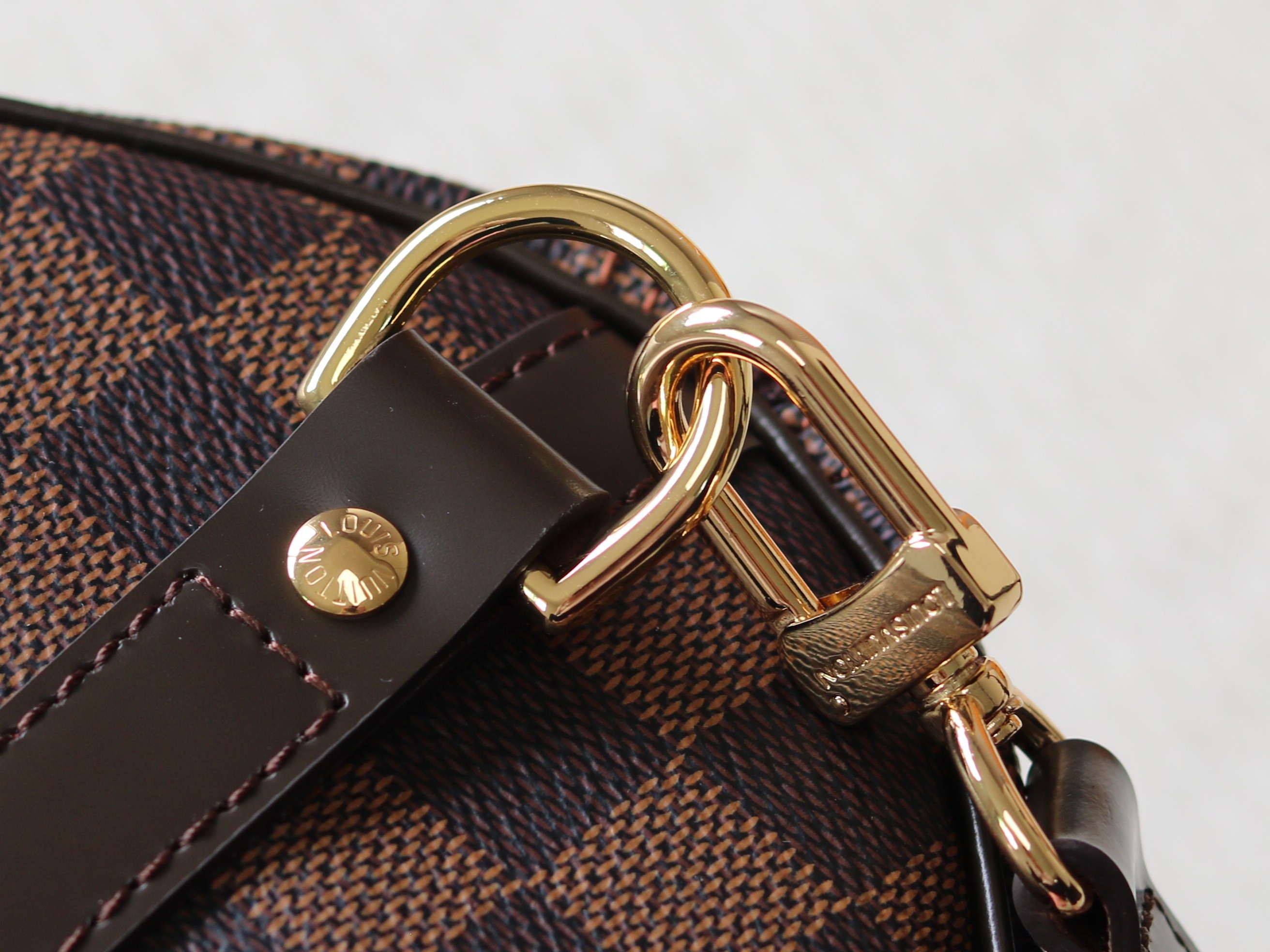 Louis Vuitton Basic Bag Canvas M-l-s