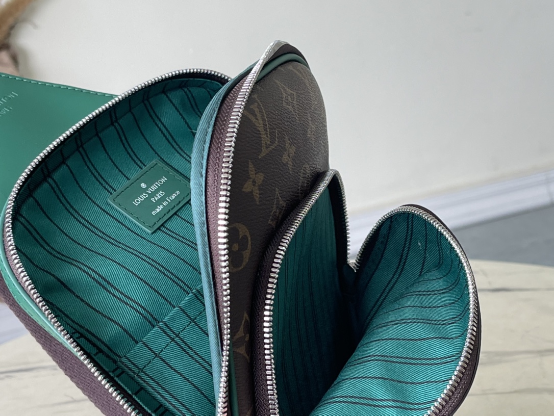 Louis Vuitton Shoulder Bag Cow Leather M-l-s