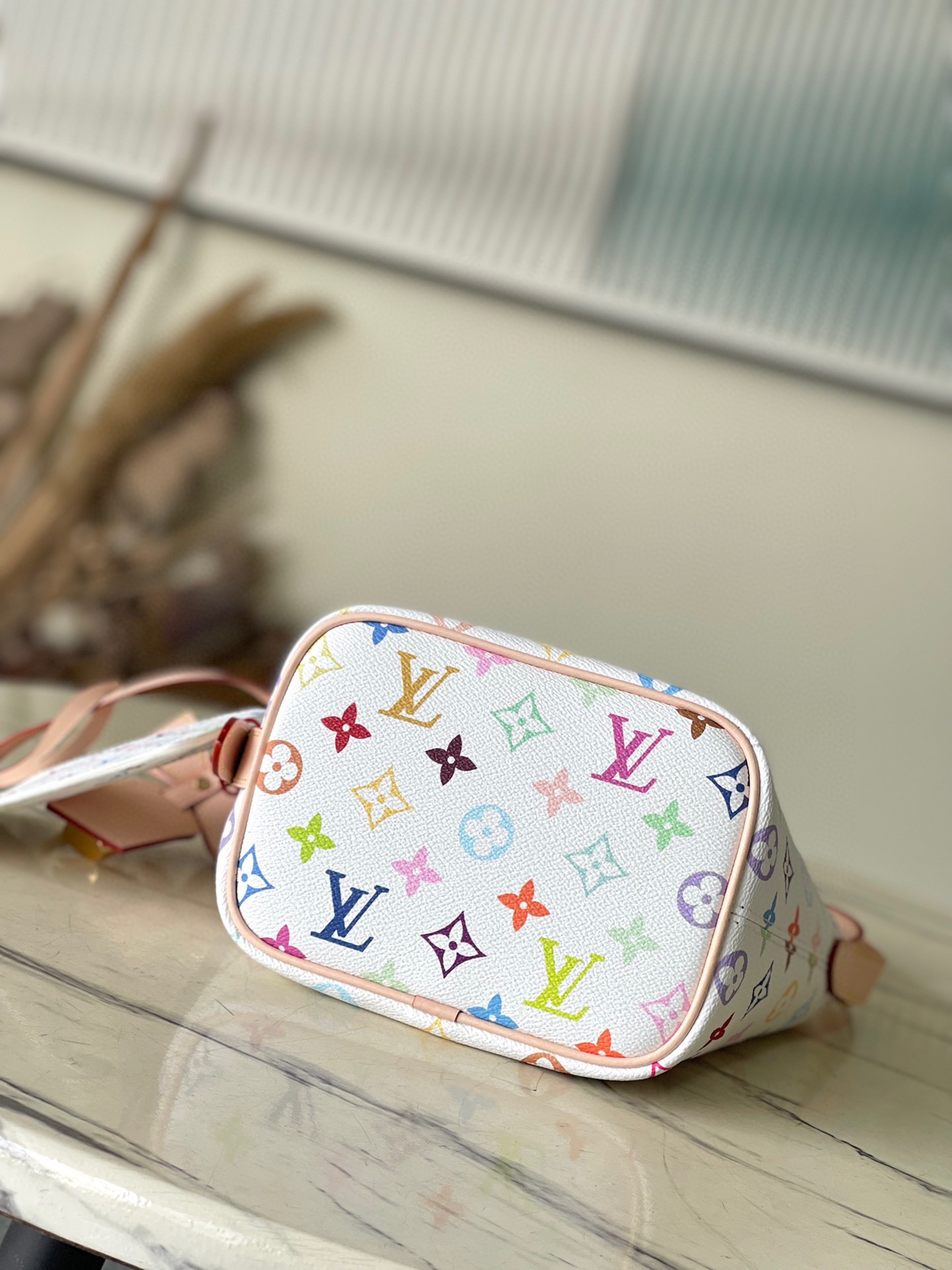 Louis Vuitton Basic Bag Cow Leather M-l