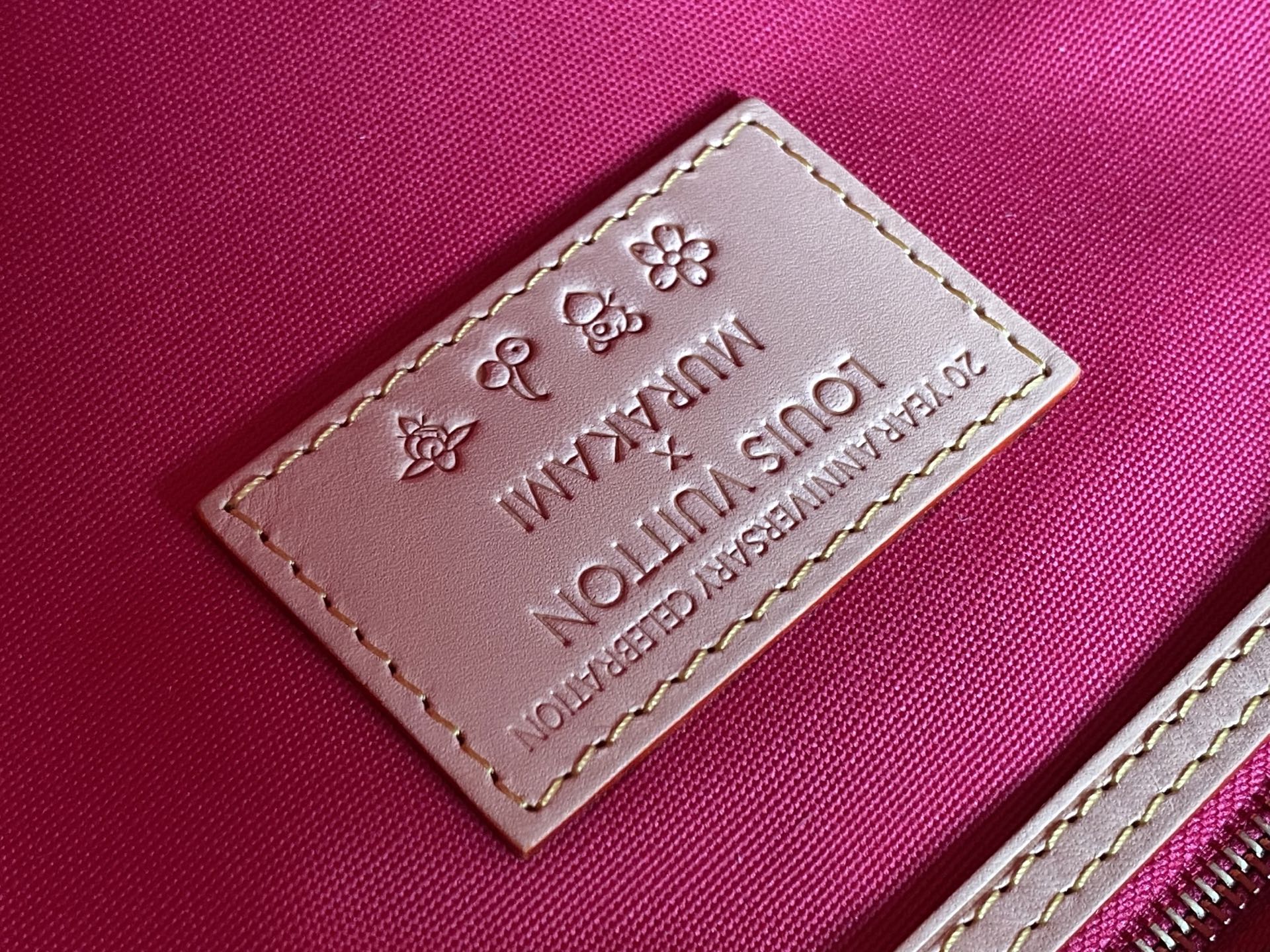 Louis Vuitton Basic Bag Cow Leather M-l