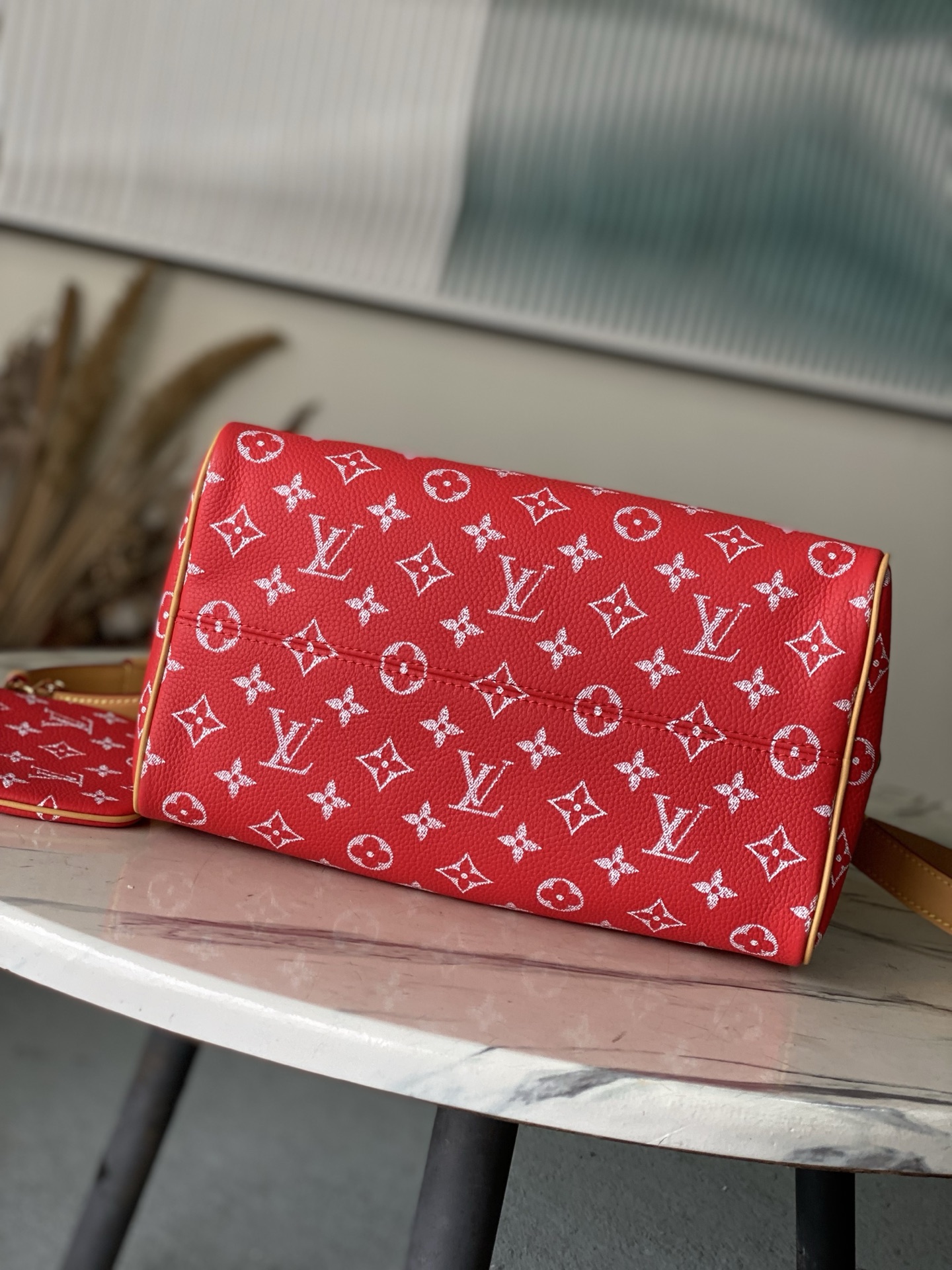 Louis Vuitton Basic Bag Cow Leather Red M-l-s