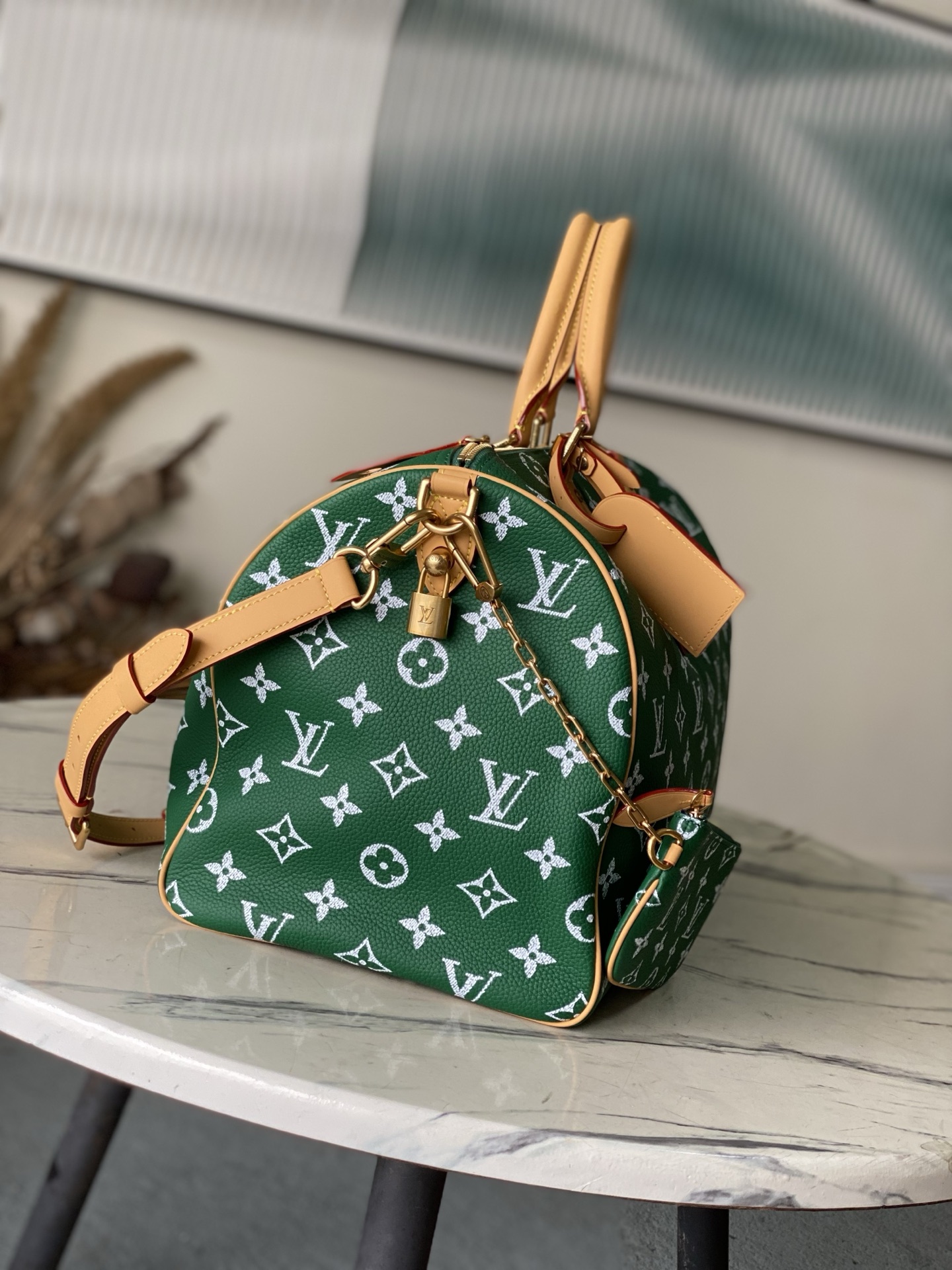 Louis Vuitton Basic Bag Cow Leather Green M-l-s