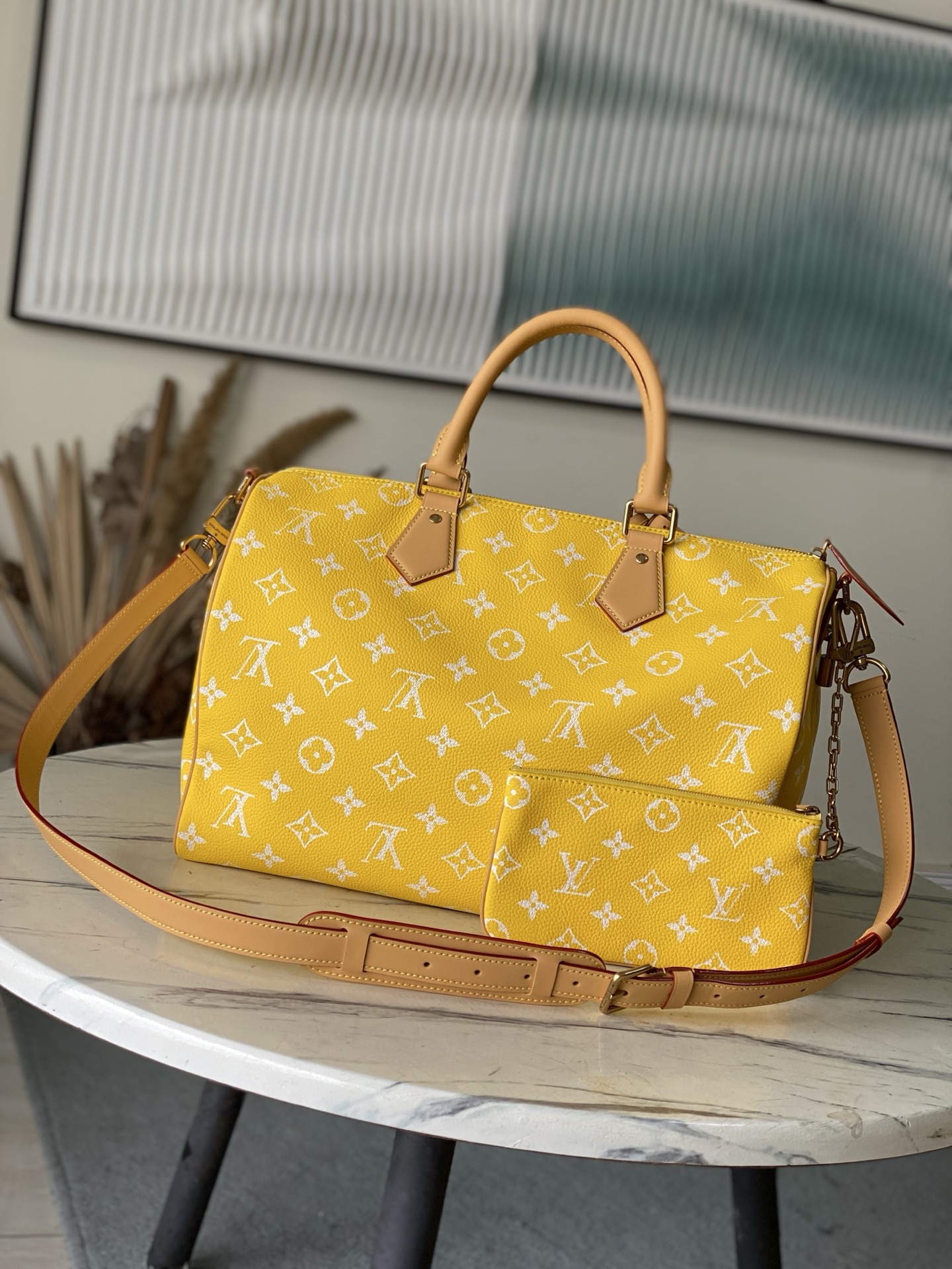 Louis Vuitton Basic Bag Cow Leather M-l-s
