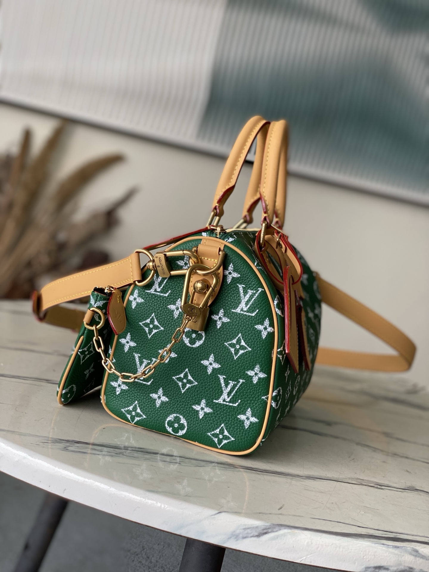 Louis Vuitton Basic Bag Cow Leather Green M-l-s