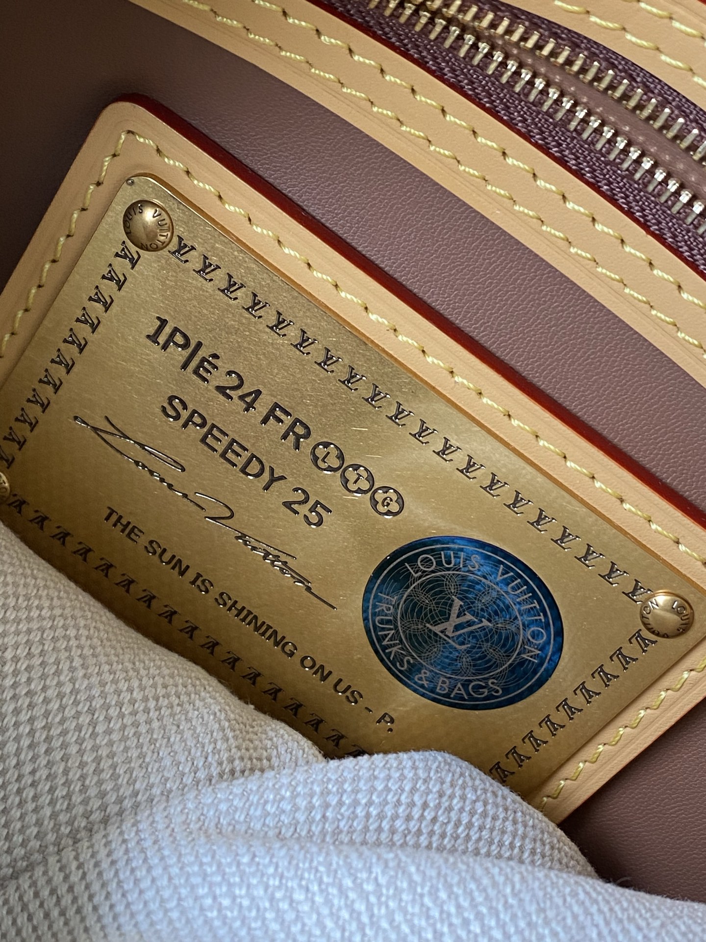 Louis Vuitton Basic Bag Cow Leather Green M-l-s