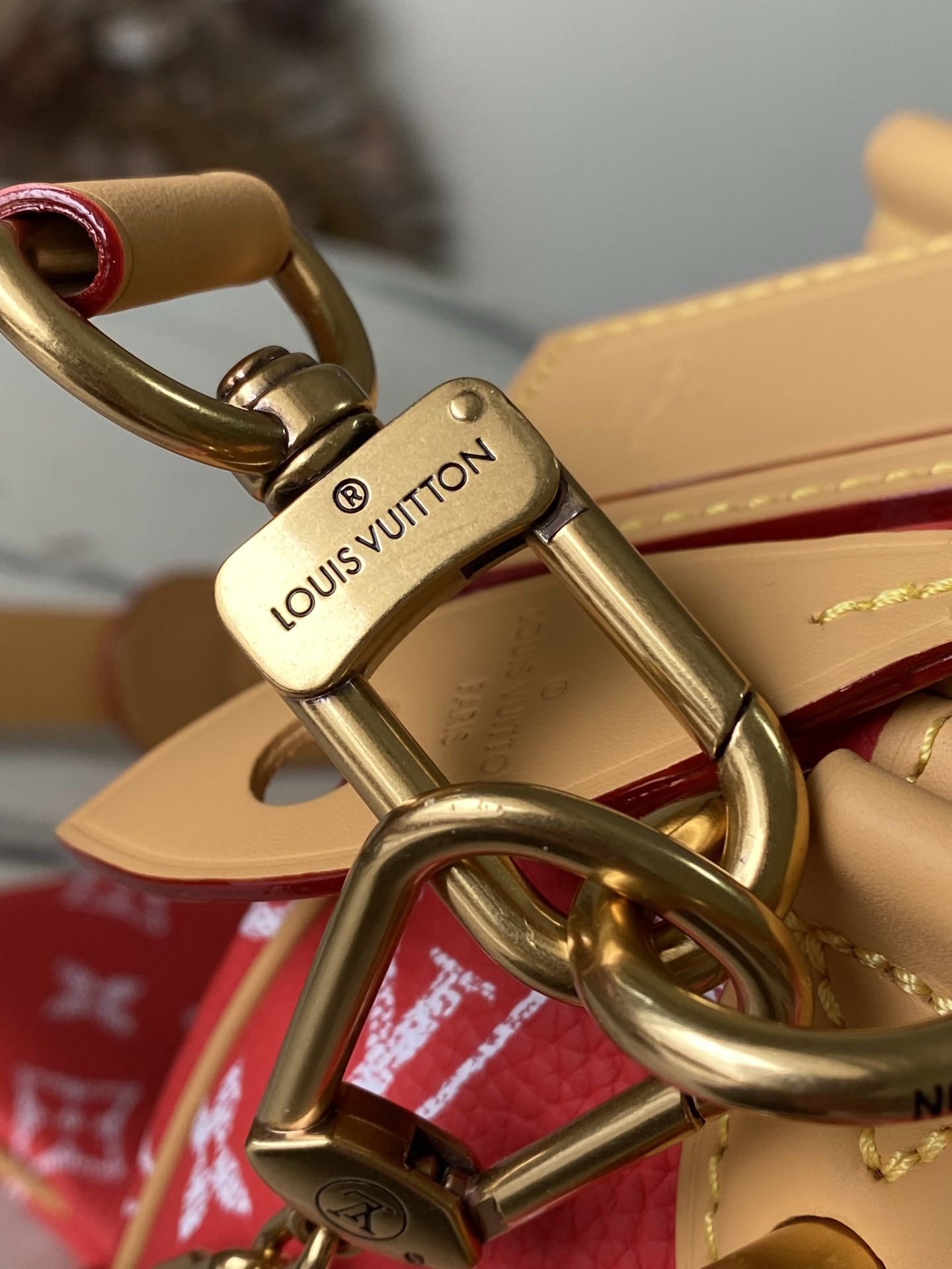 Louis Vuitton Basic Bag Cow Leather Red M-l-s