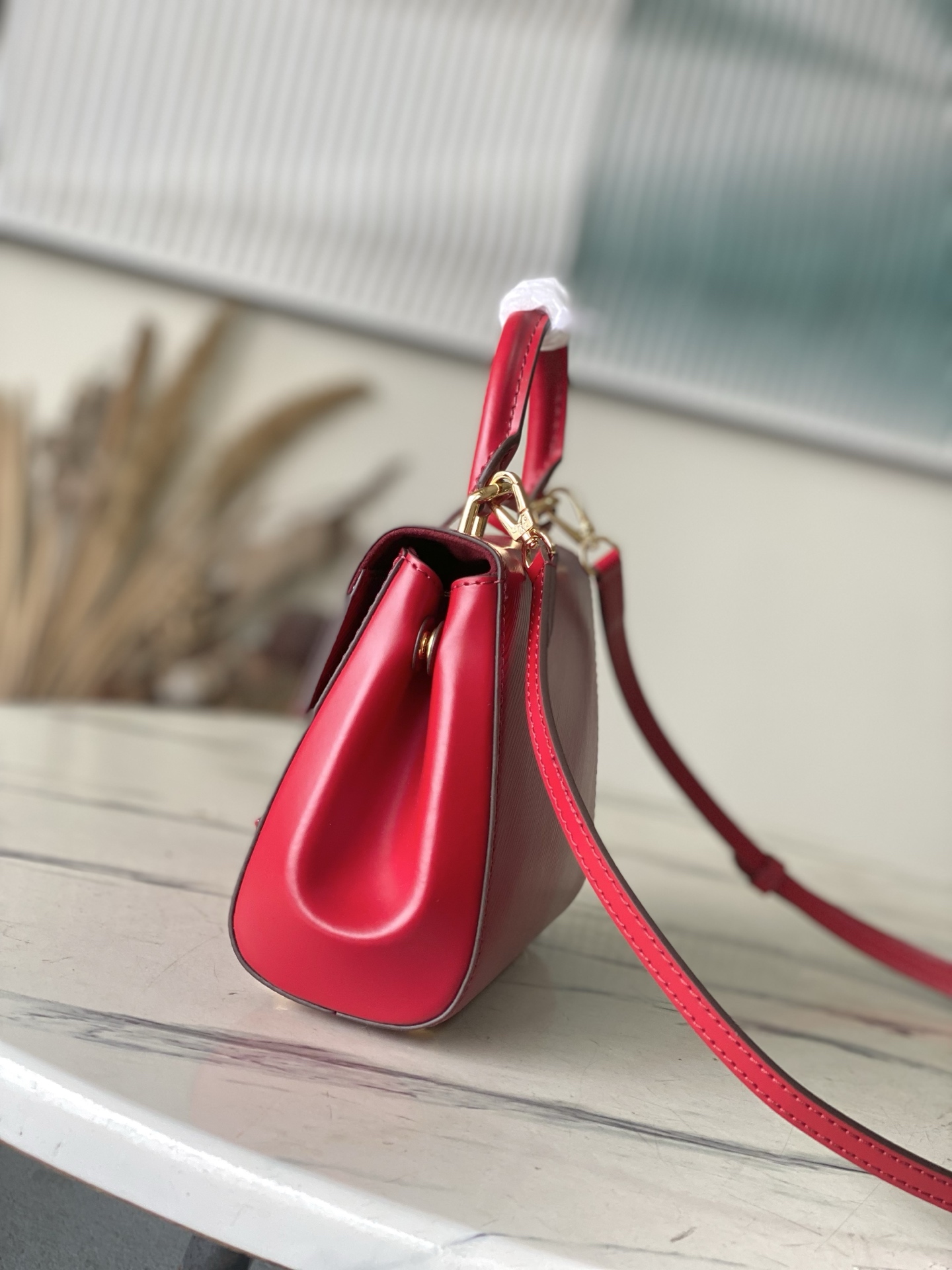 Louis Vuitton Basic Bag Red M-l