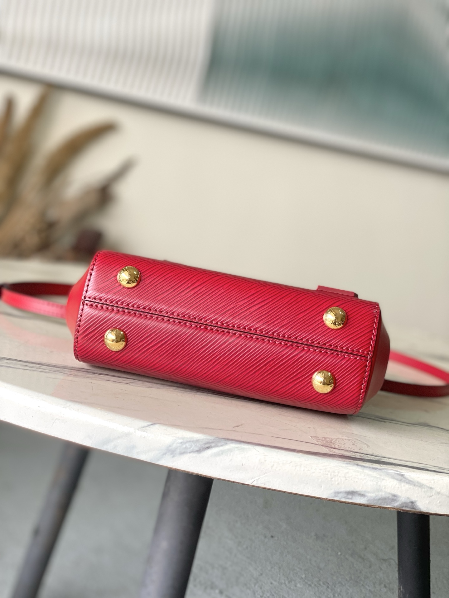 Louis Vuitton Basic Bag Red M-l